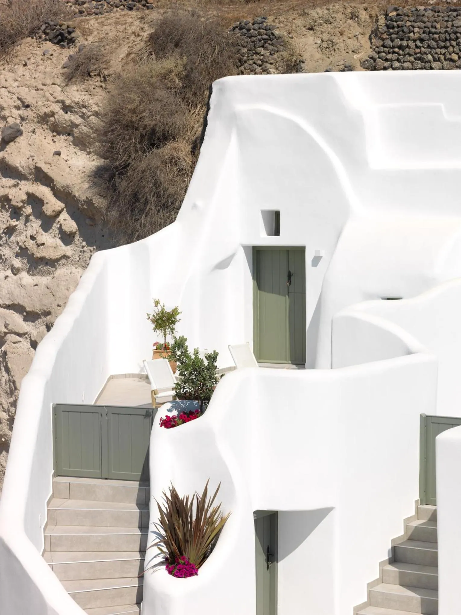 Area and facilities in Drops Cave Houses