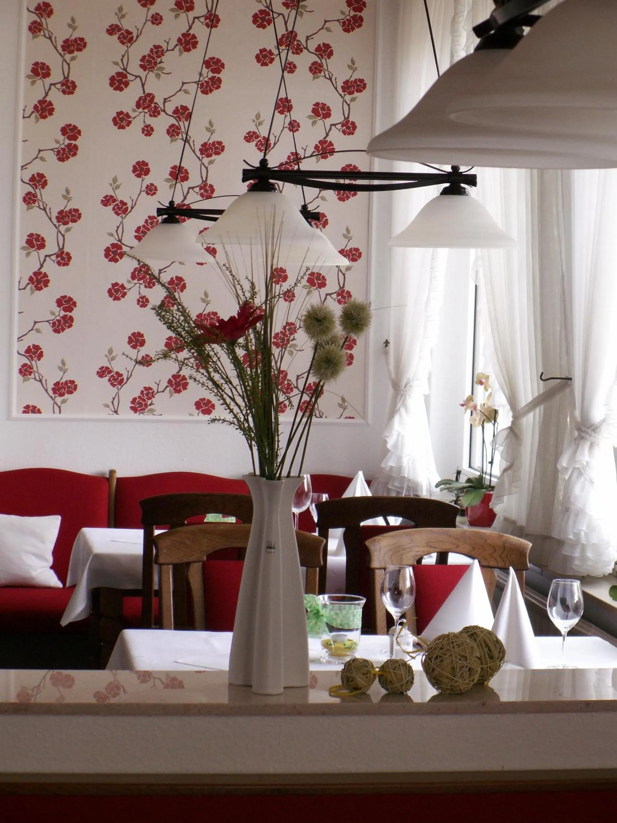 Restaurant/places to eat in Thermen Hotel Pension Villa Holstein