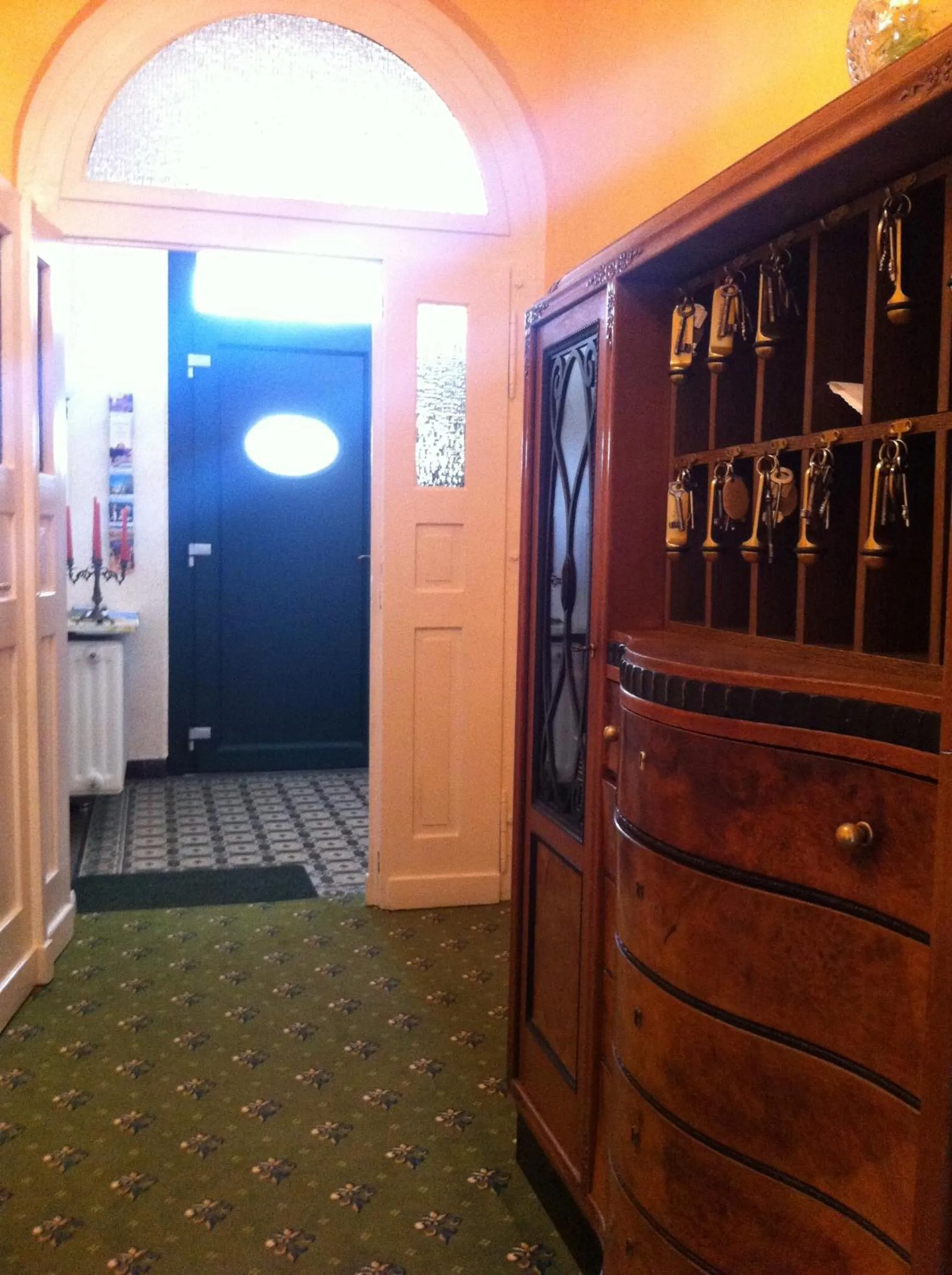 Lobby or reception in Thermen Hotel Pension Villa Holstein