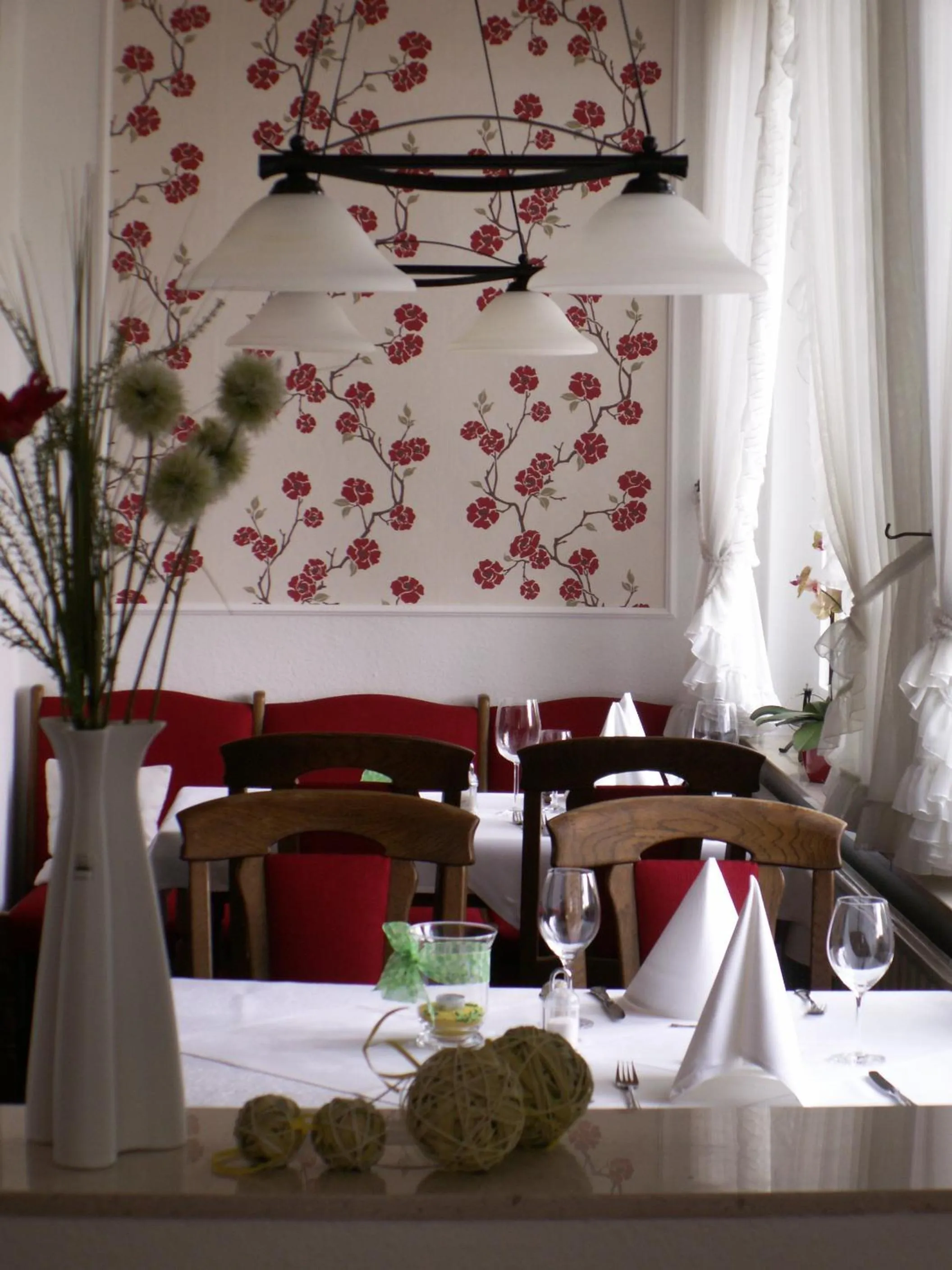 Restaurant/places to eat in Thermen Hotel Pension Villa Holstein