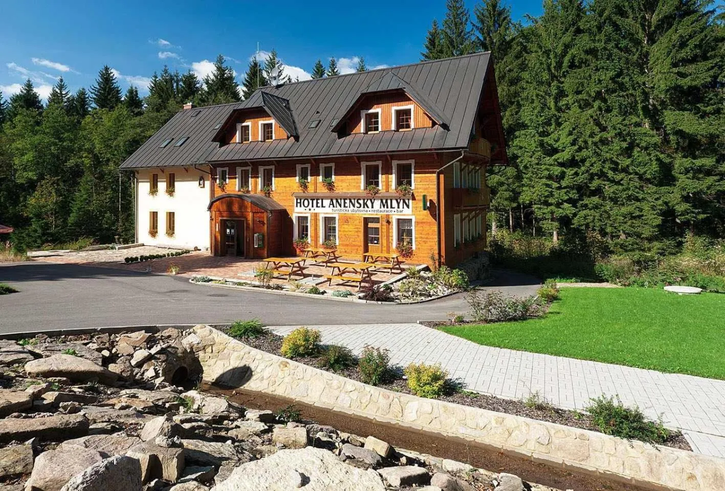 Facade/entrance in Hotel Anenský mlýn