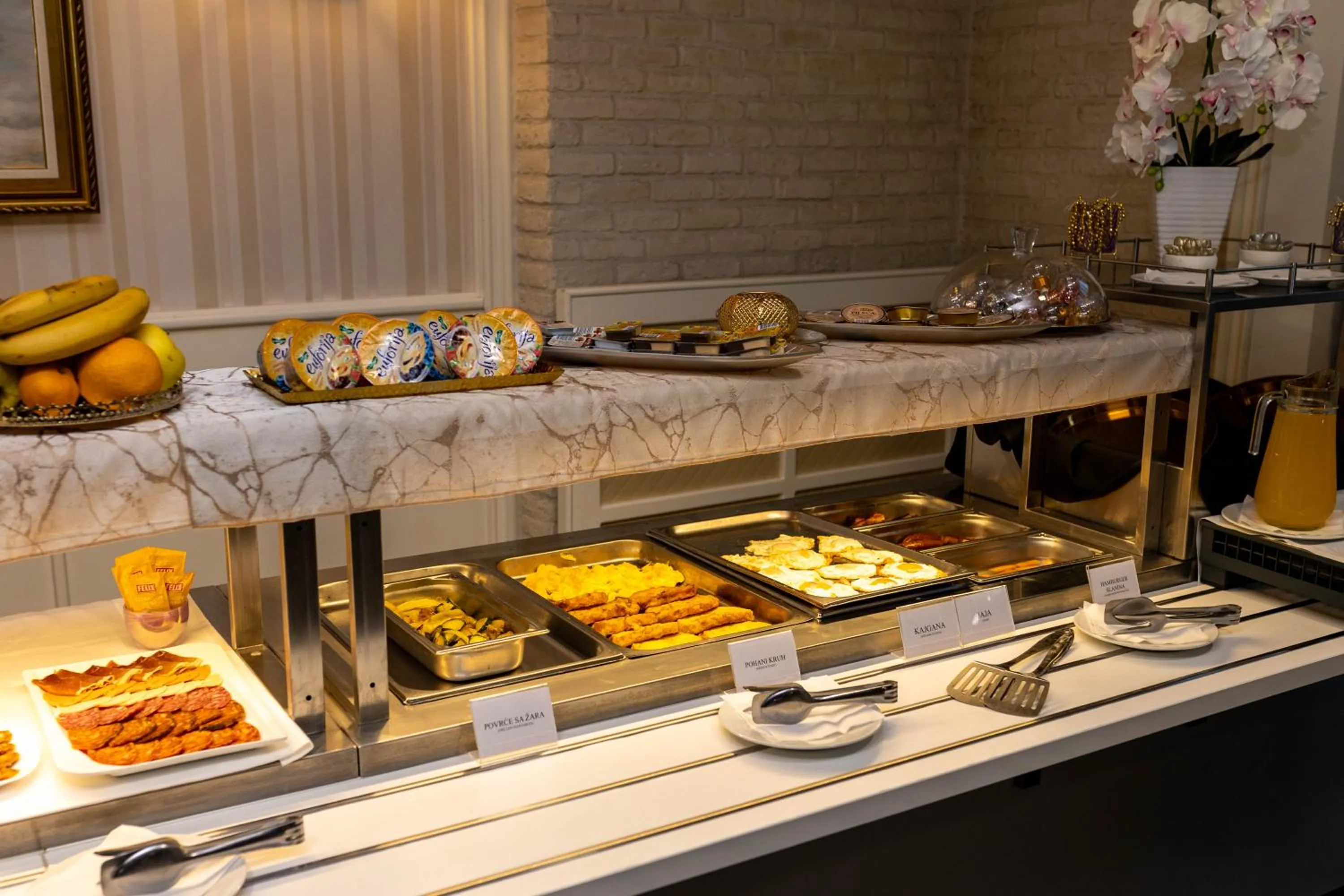 Lounge or bar in Art Hotel