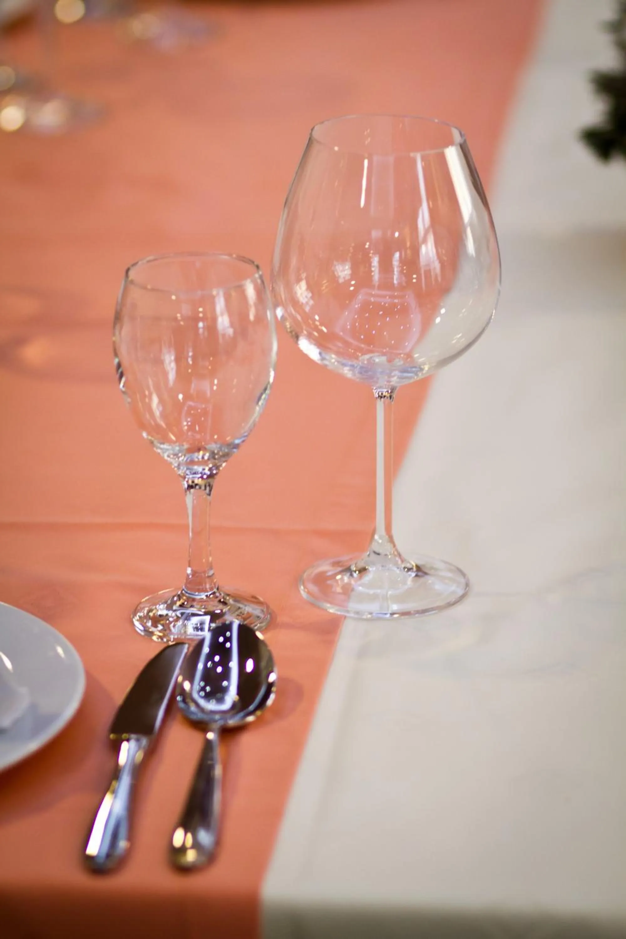 Restaurant/places to eat in Art Hotel