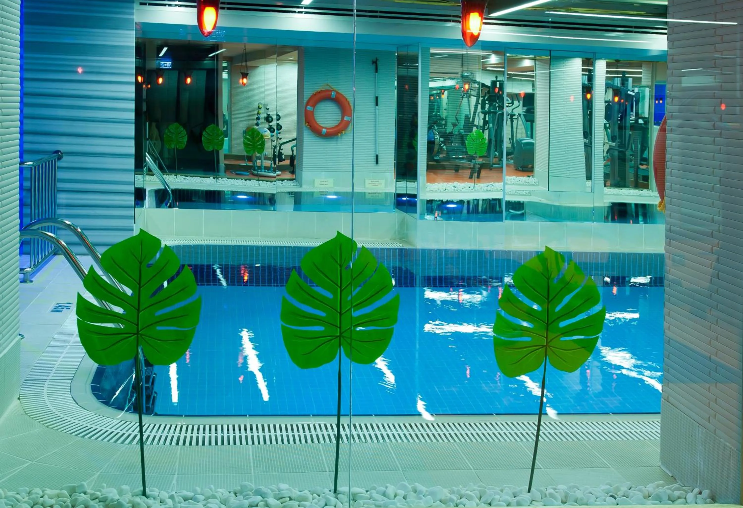 Swimming Pool in Yasmak Comfort Hotel