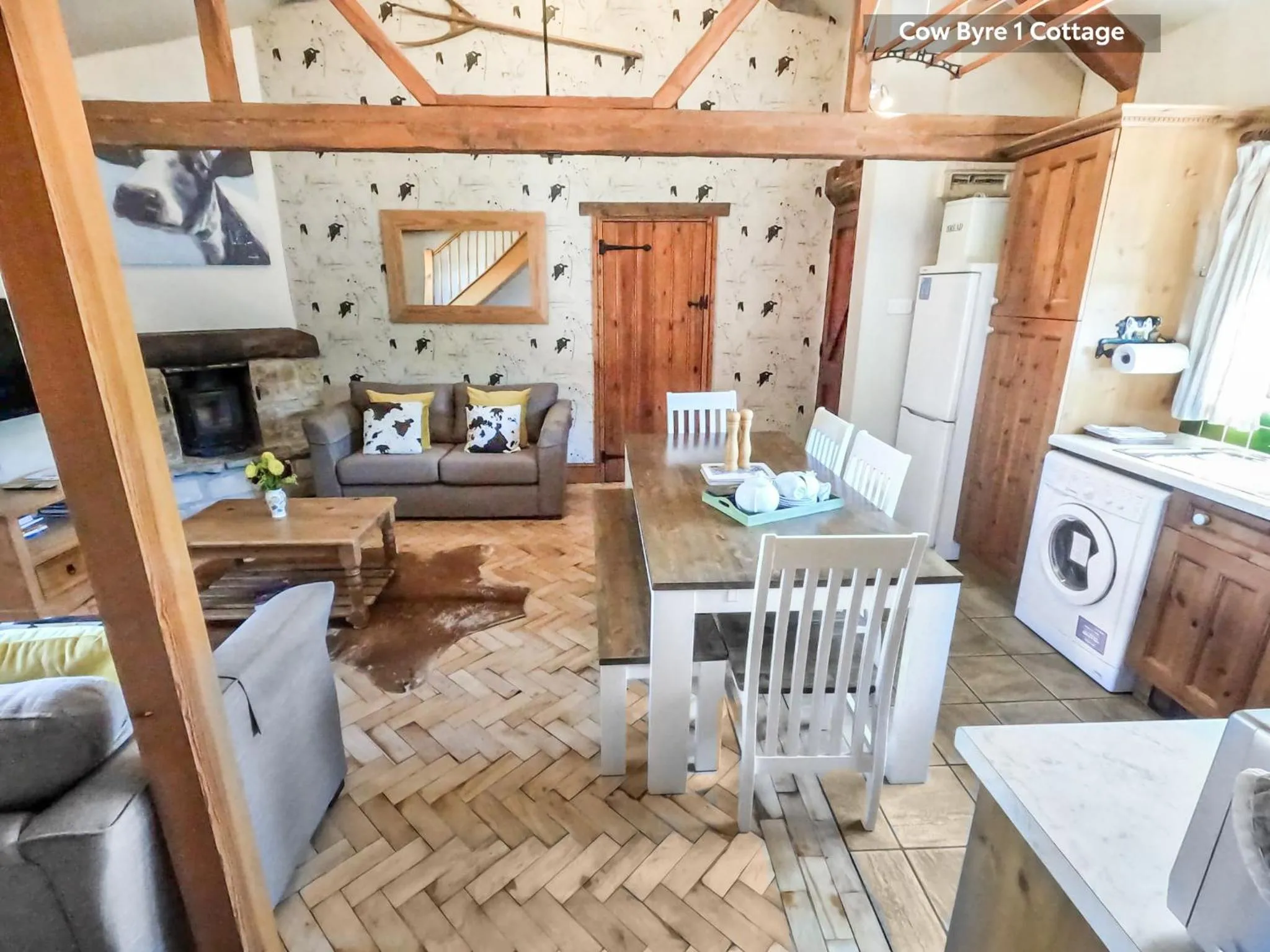 Dining area in Beeches Farmhouse Country Cottages & Rooms