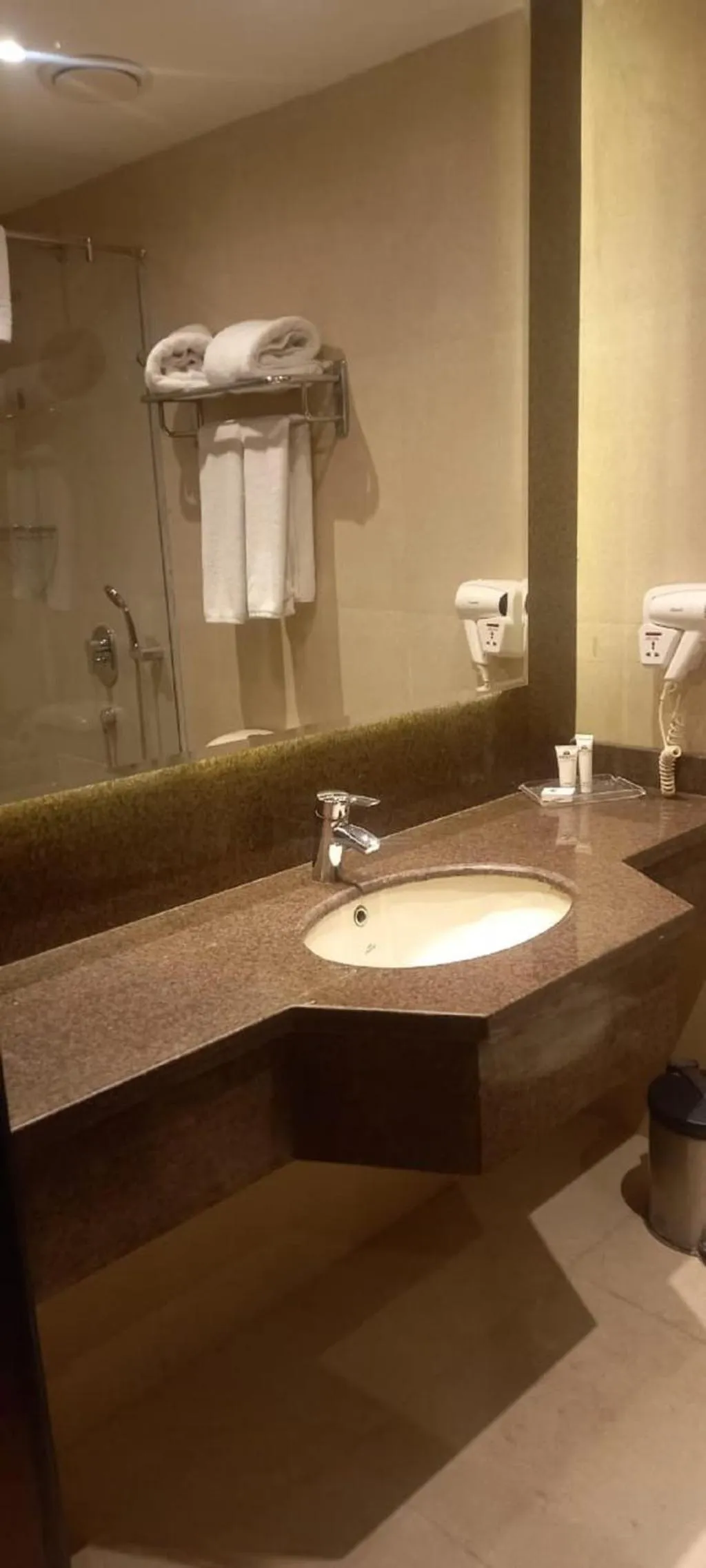 Toilet in Africana Hotel & Spa