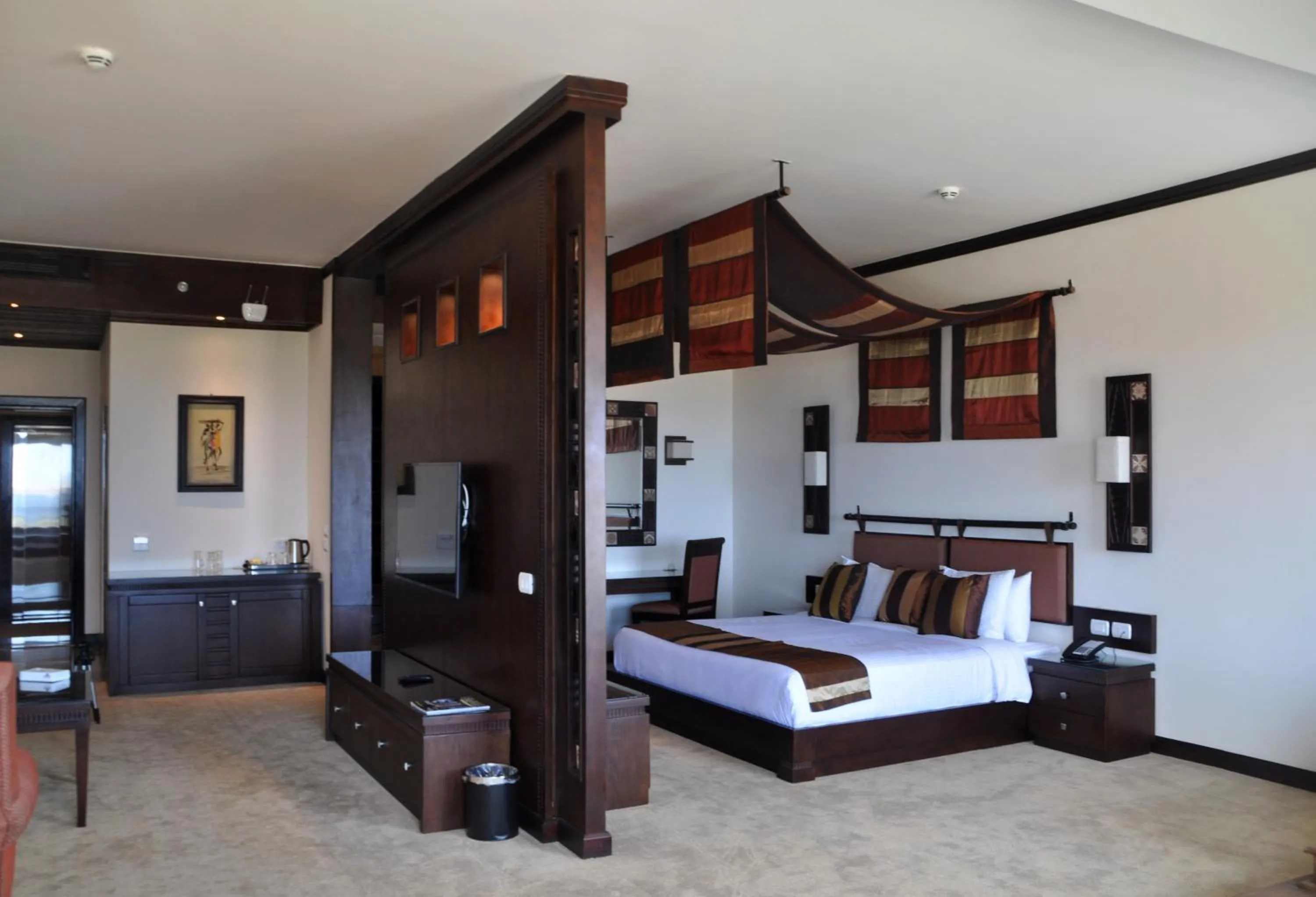 Toilet, Bed in Africana Hotel & Spa