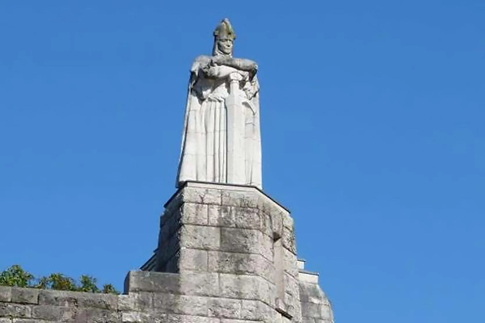 Nearby landmark in Arara