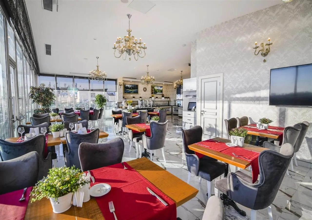 Restaurant/places to eat in SVEO Business Hotel