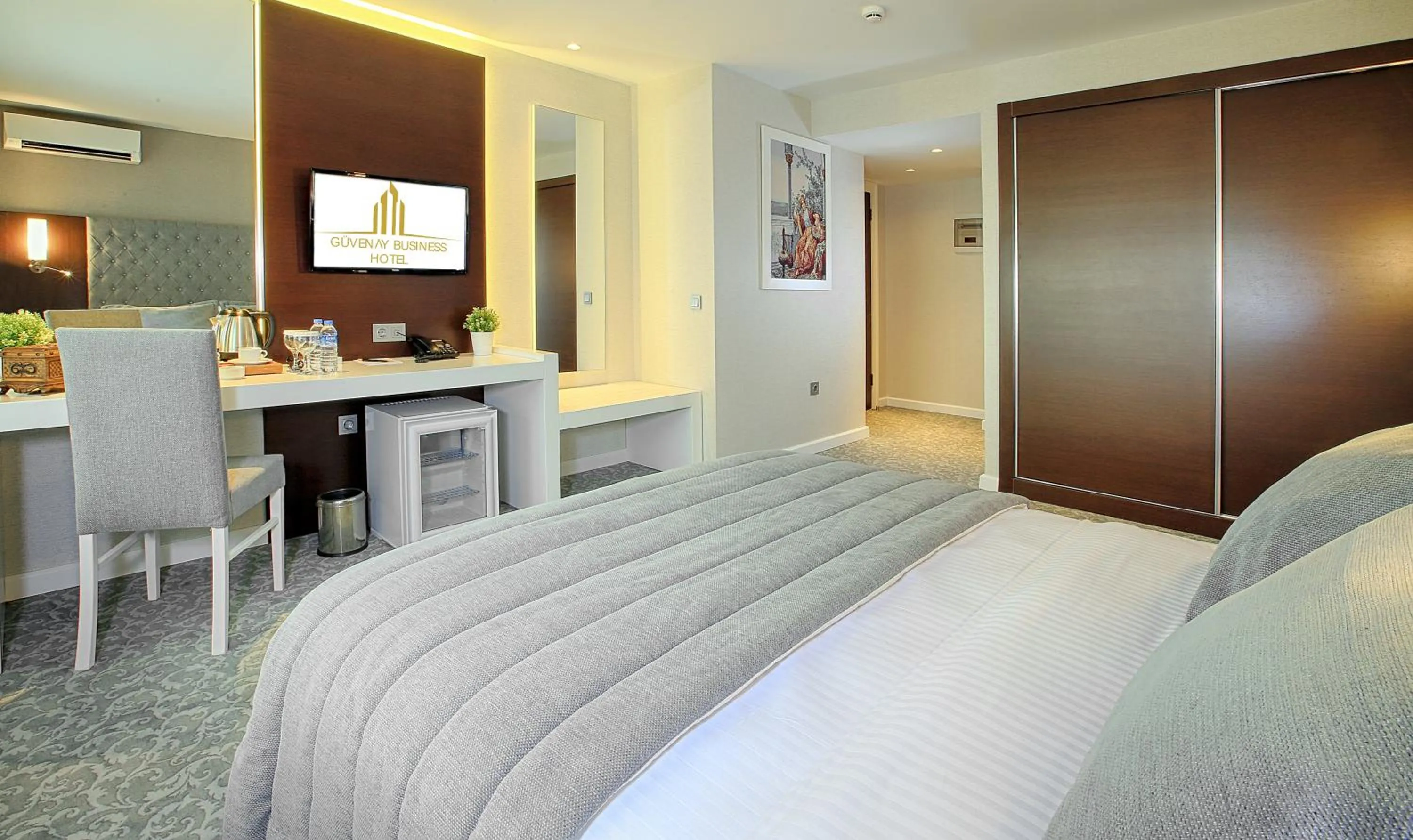 TV and multimedia in SVEO Business Hotel