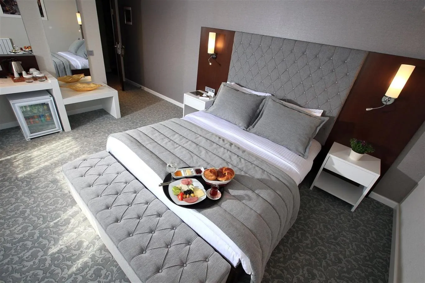 Bedroom in SVEO Business Hotel