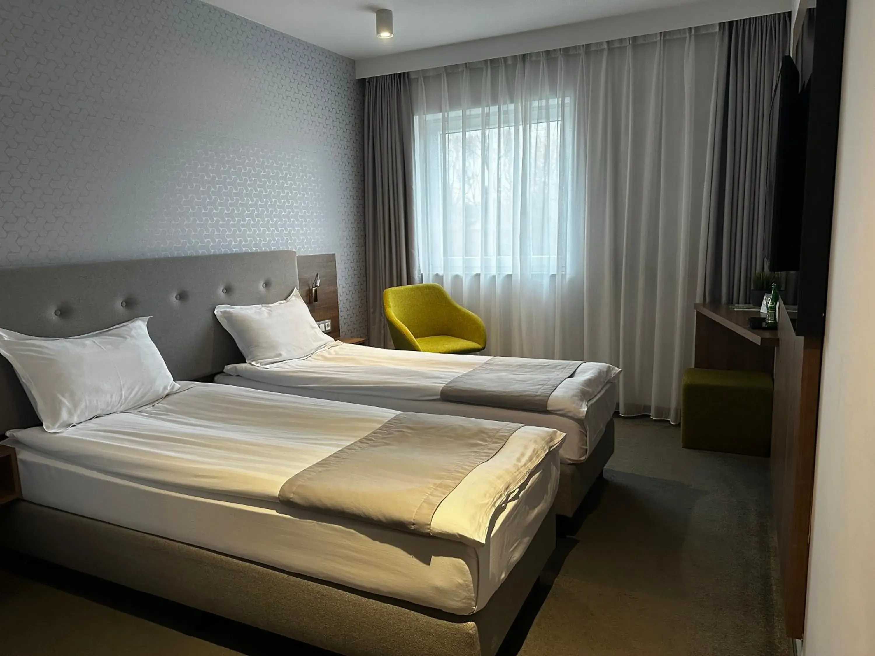 Twin Room in Abton Hotel Twin Room in Abton Hotel