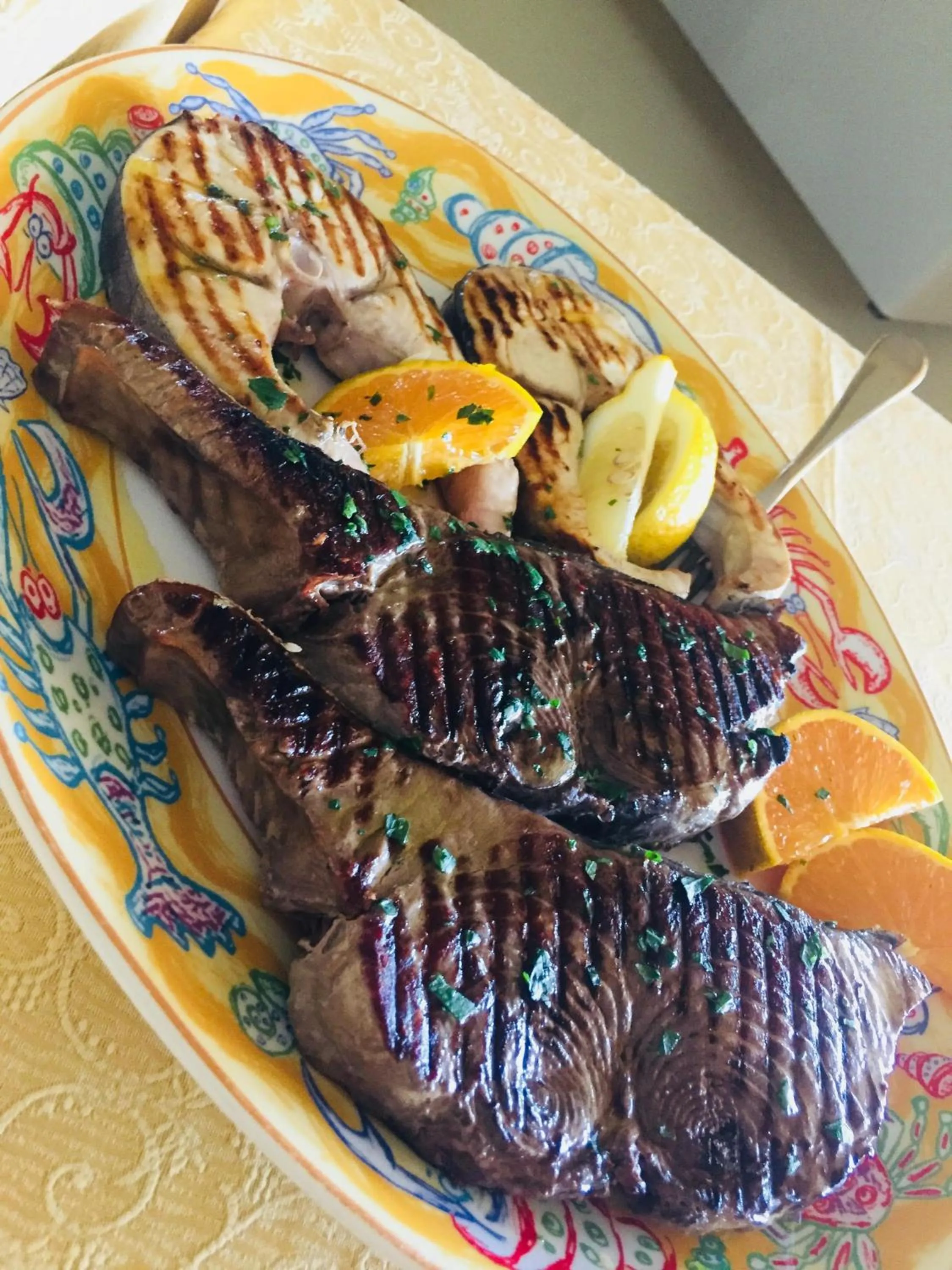 Restaurant/places to eat in Central Apartments