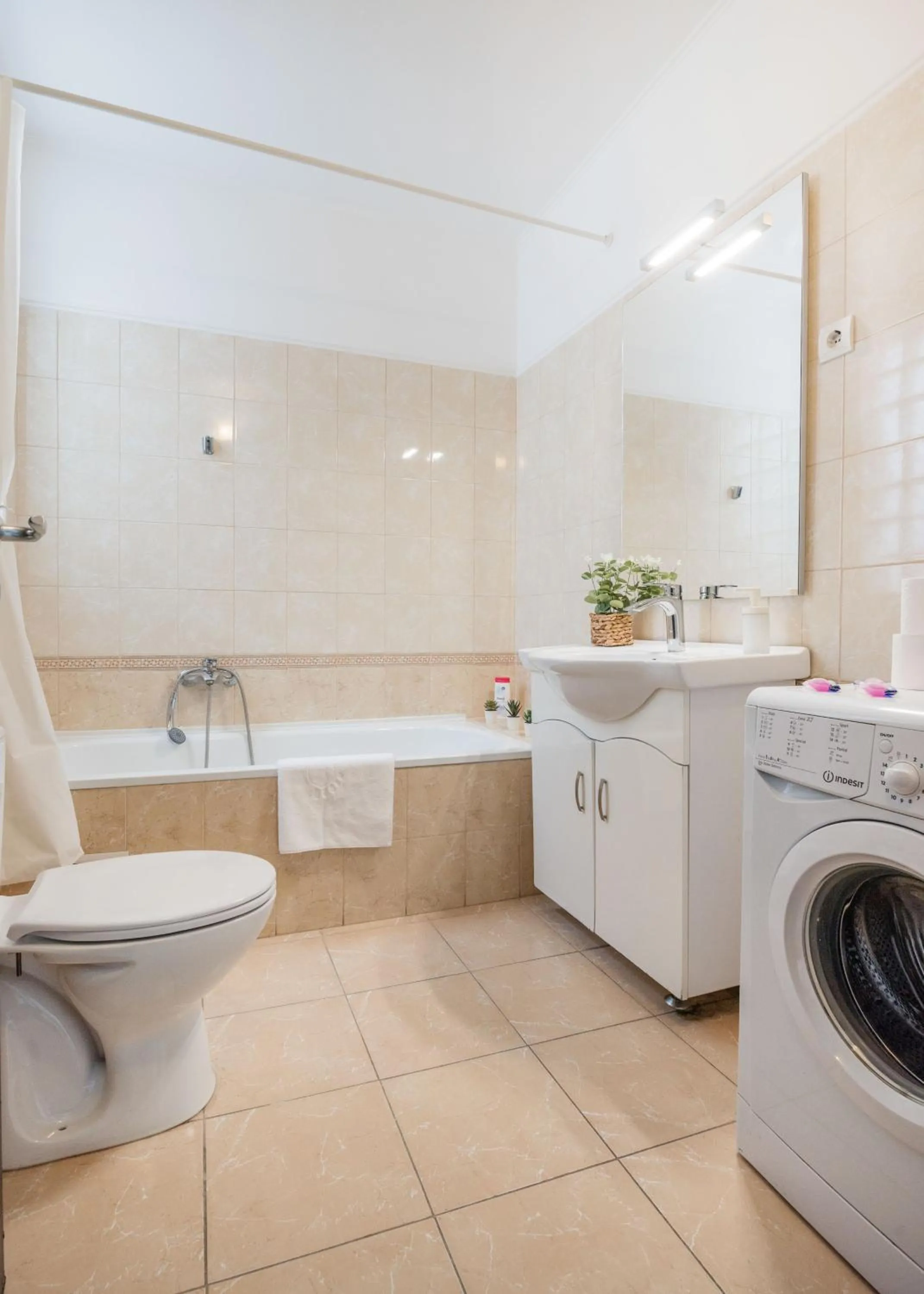 Bathroom in Grand Budapest Penthouse