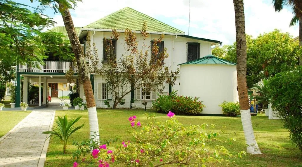Property building in Herdmanston Lodge Hotel