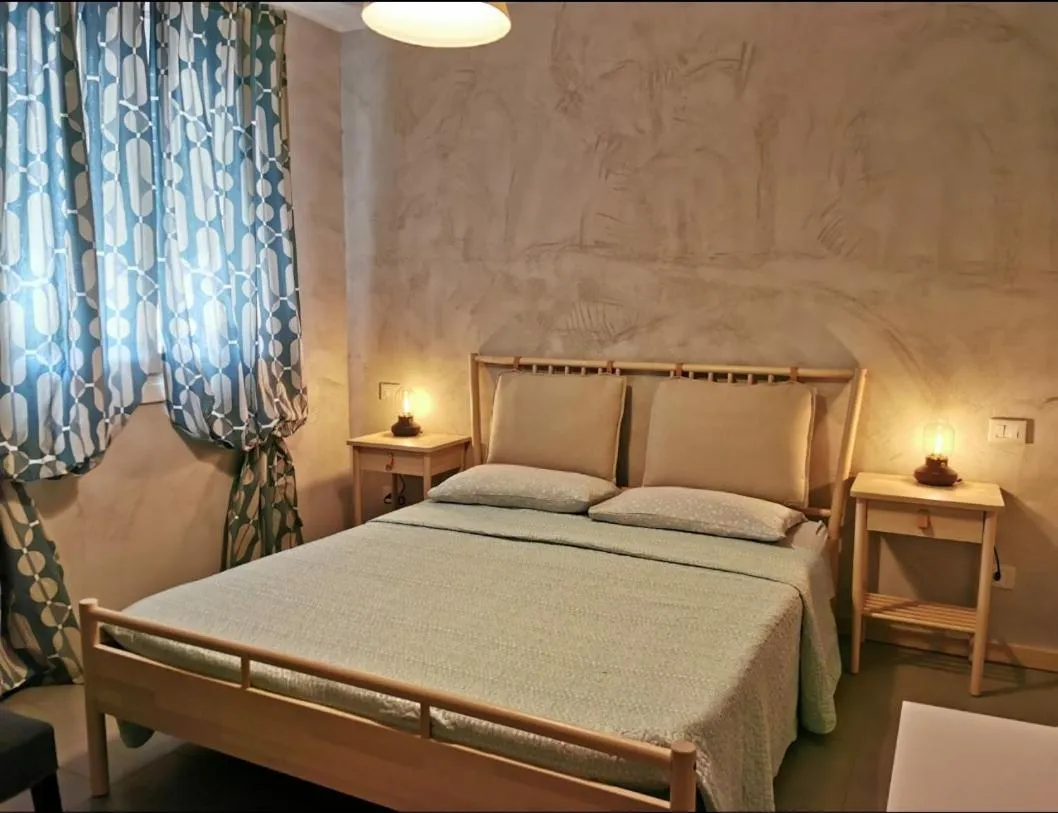 Bed in Affittacamere Borgo Sabbionara