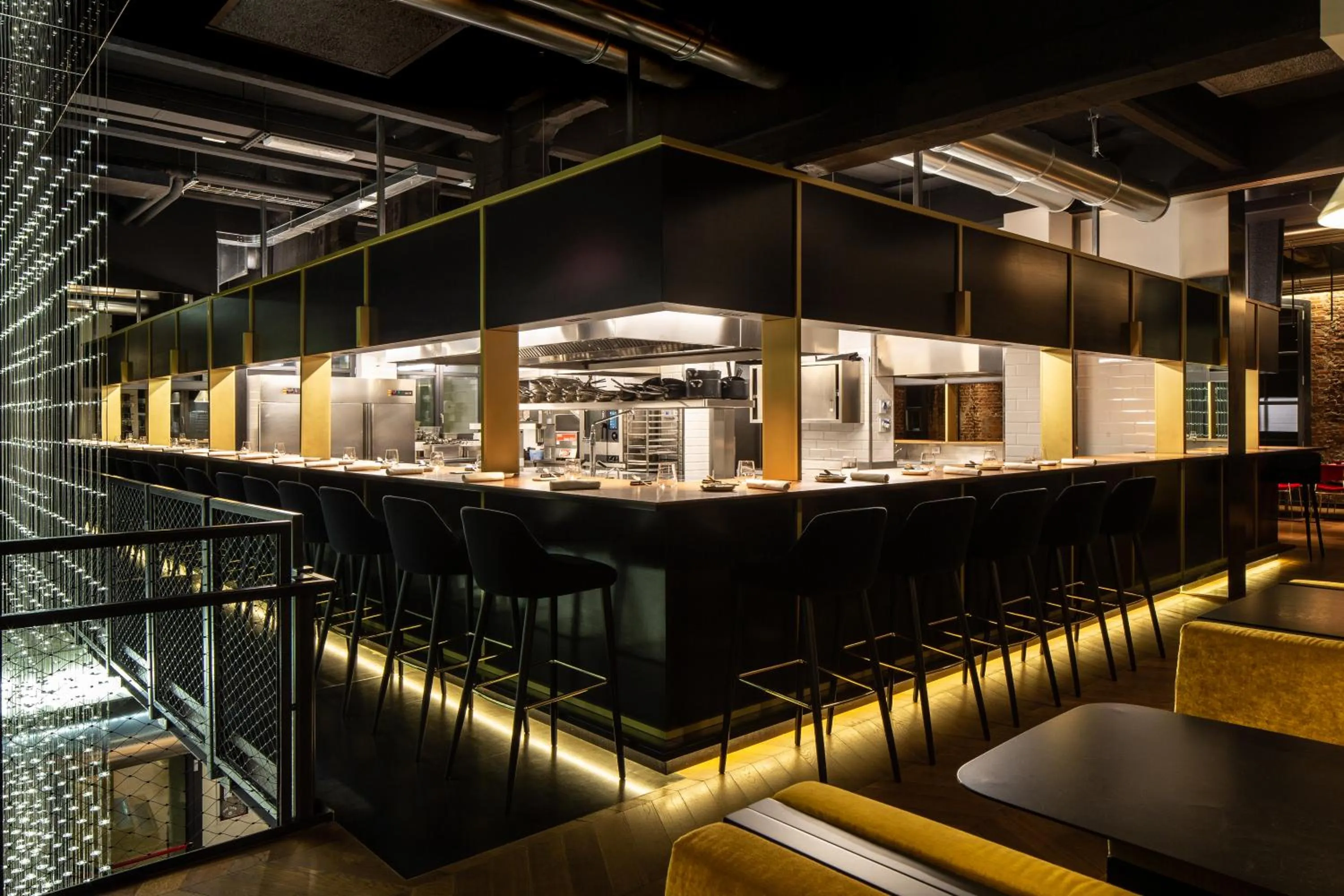 Restaurant/places to eat in EDIT Lofts