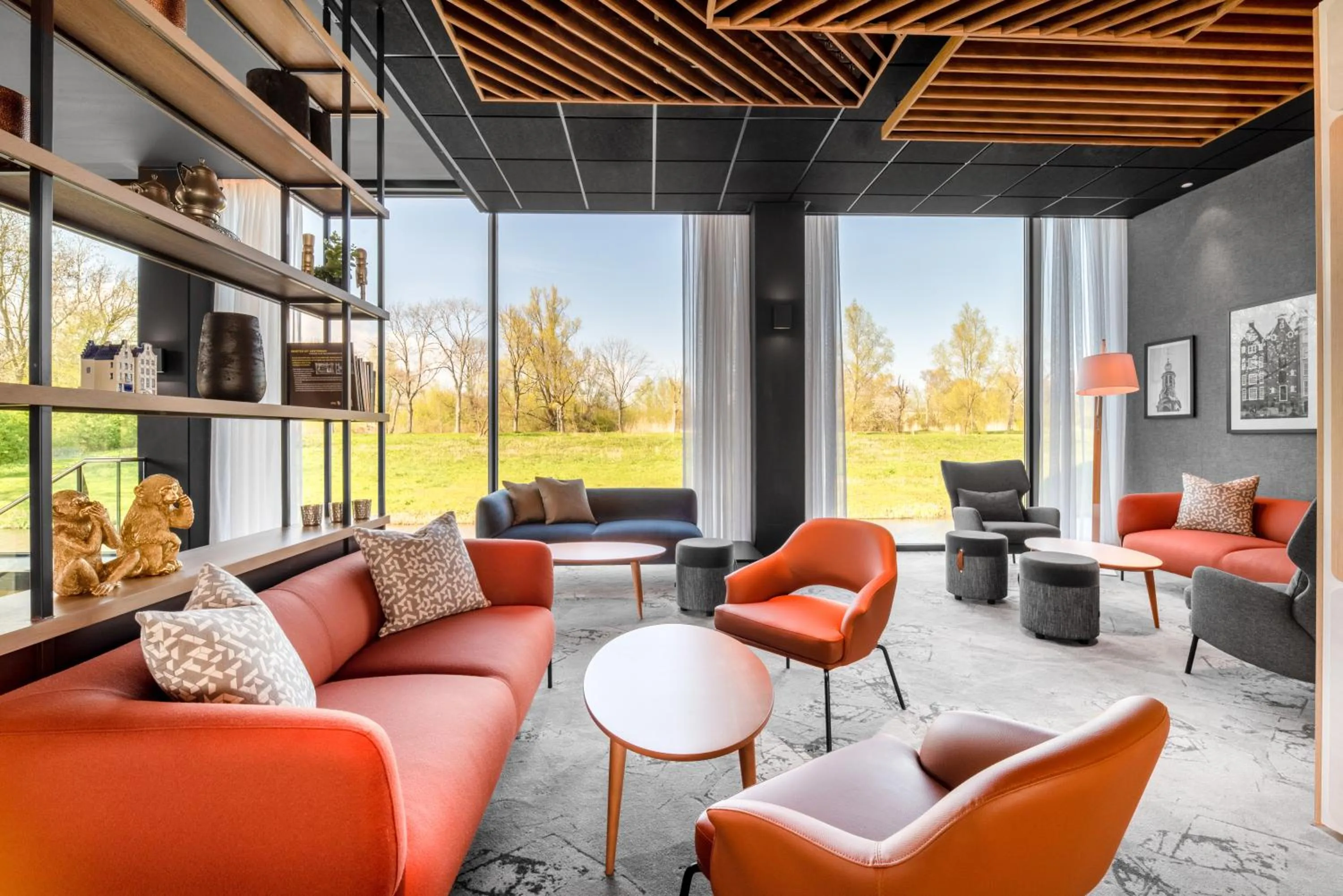 Lobby or reception in Radisson Hotel & Suites Amsterdam South