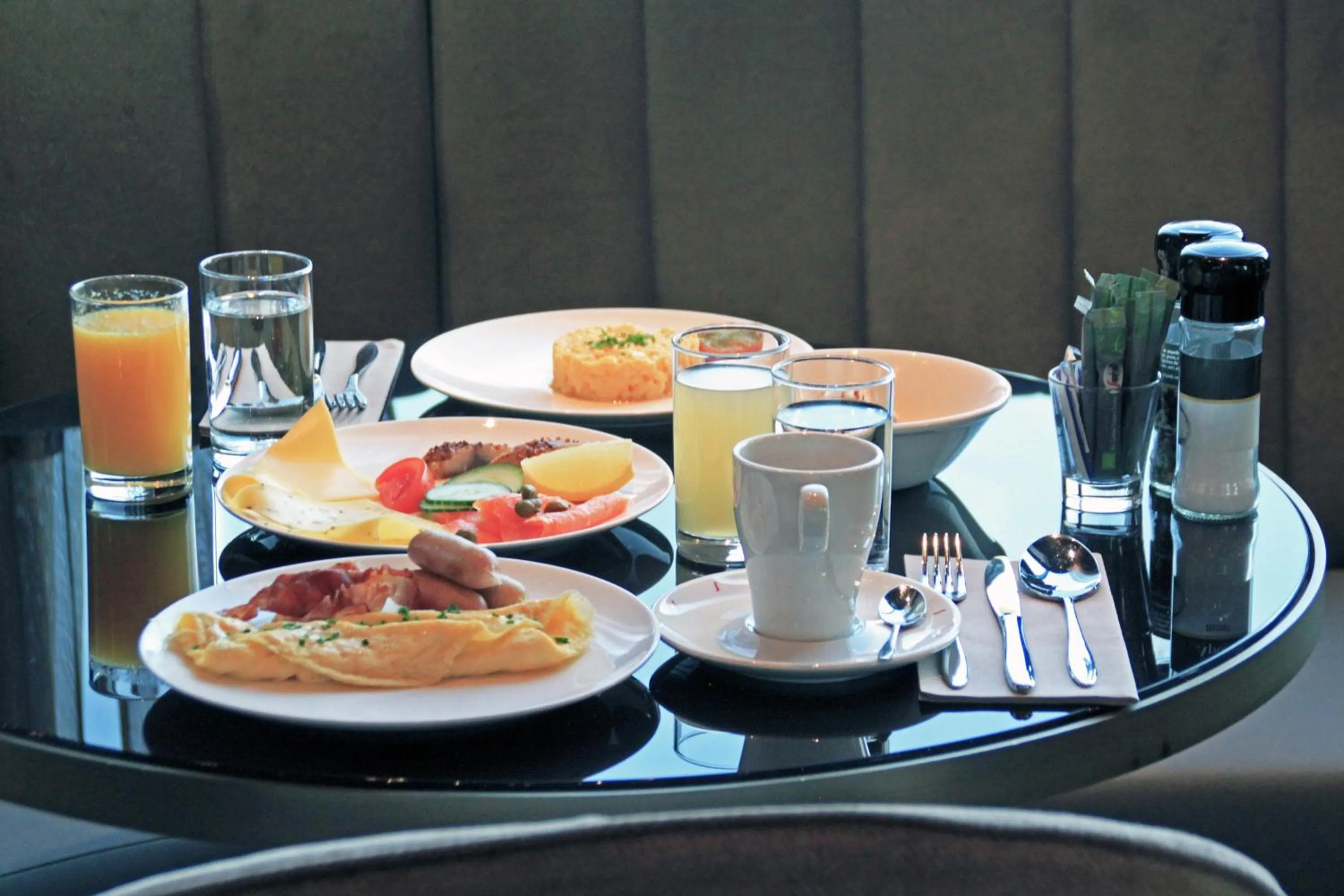 Restaurant/places to eat in Radisson Hotel & Suites Amsterdam South