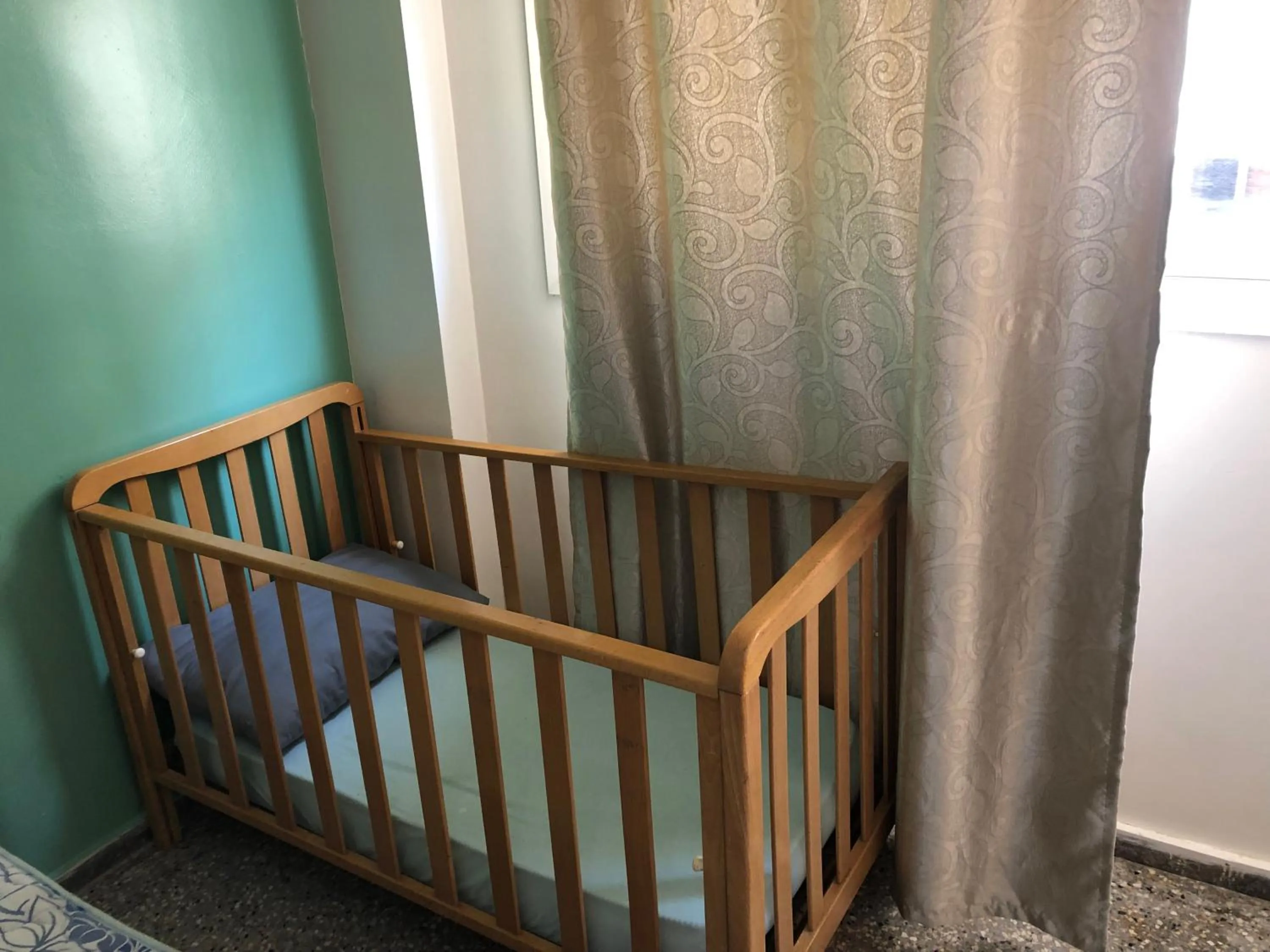 Bed in Familly Apartement Agdal Rabat centre