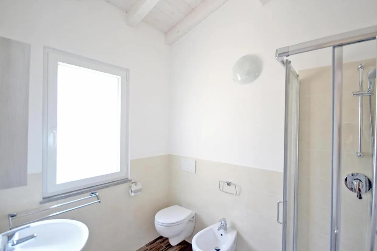 Shower in Villa Artemide