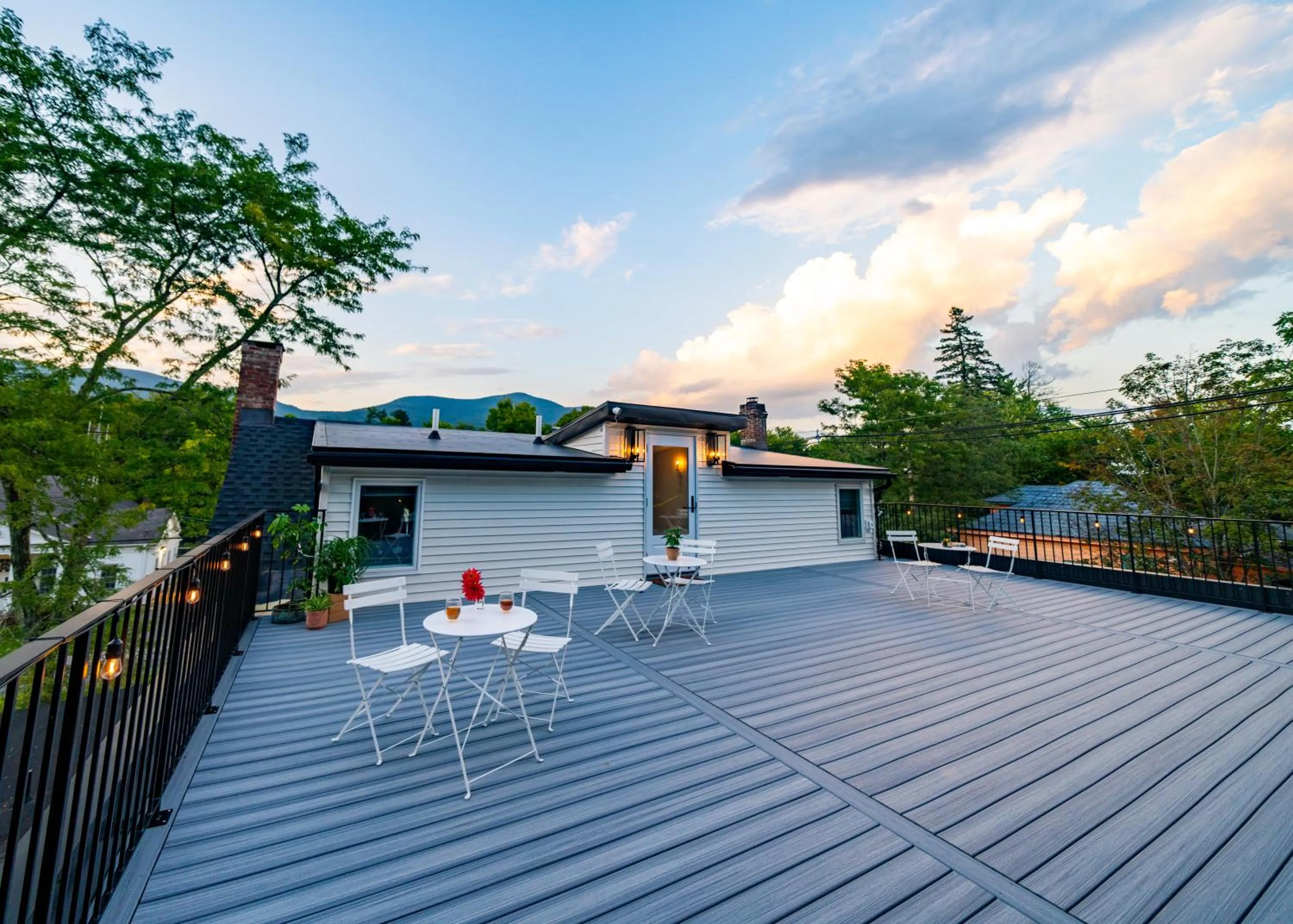Patio in Twin Gables of Woodstock
