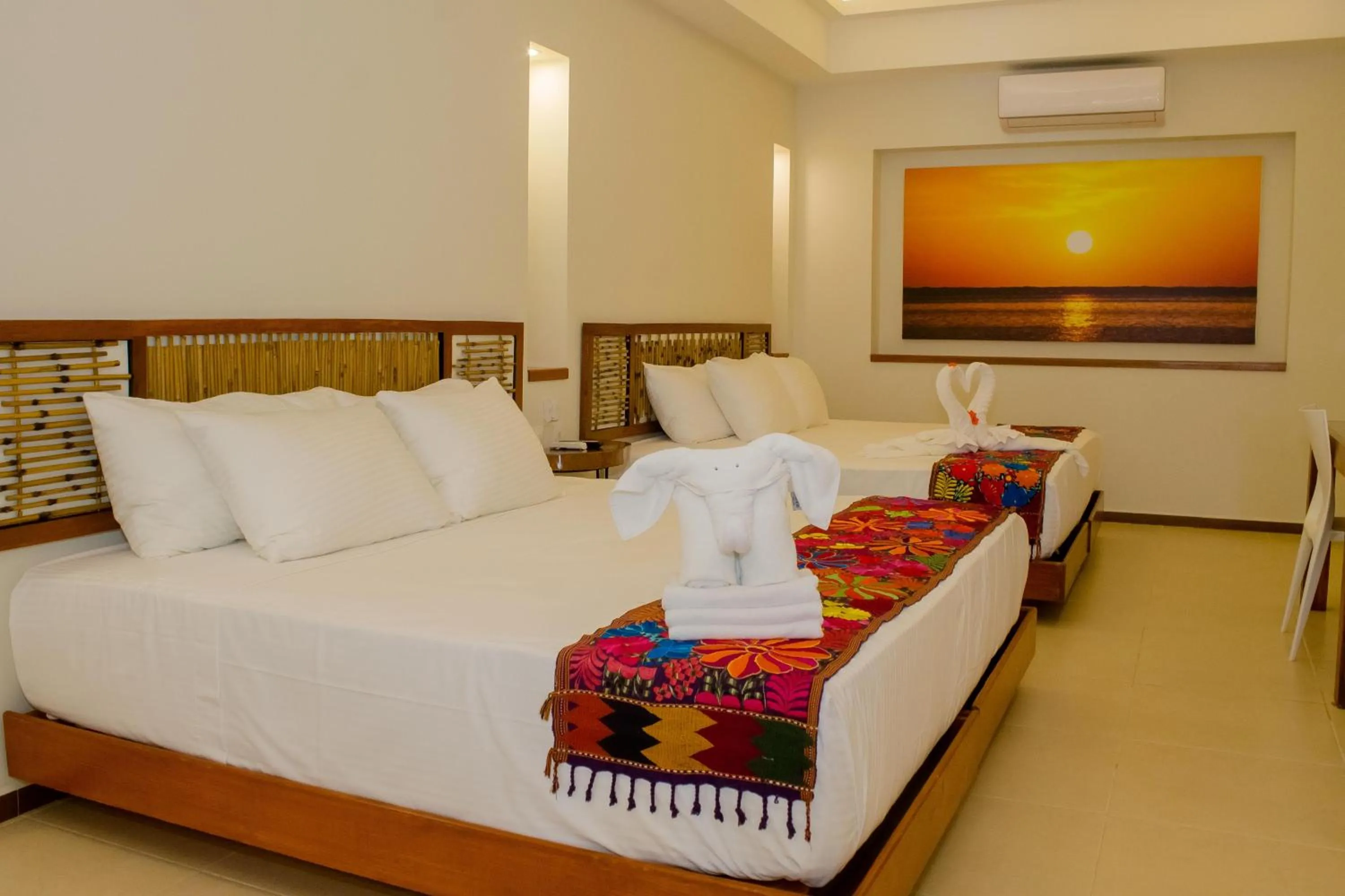 Bed in Hotel Azul Maya