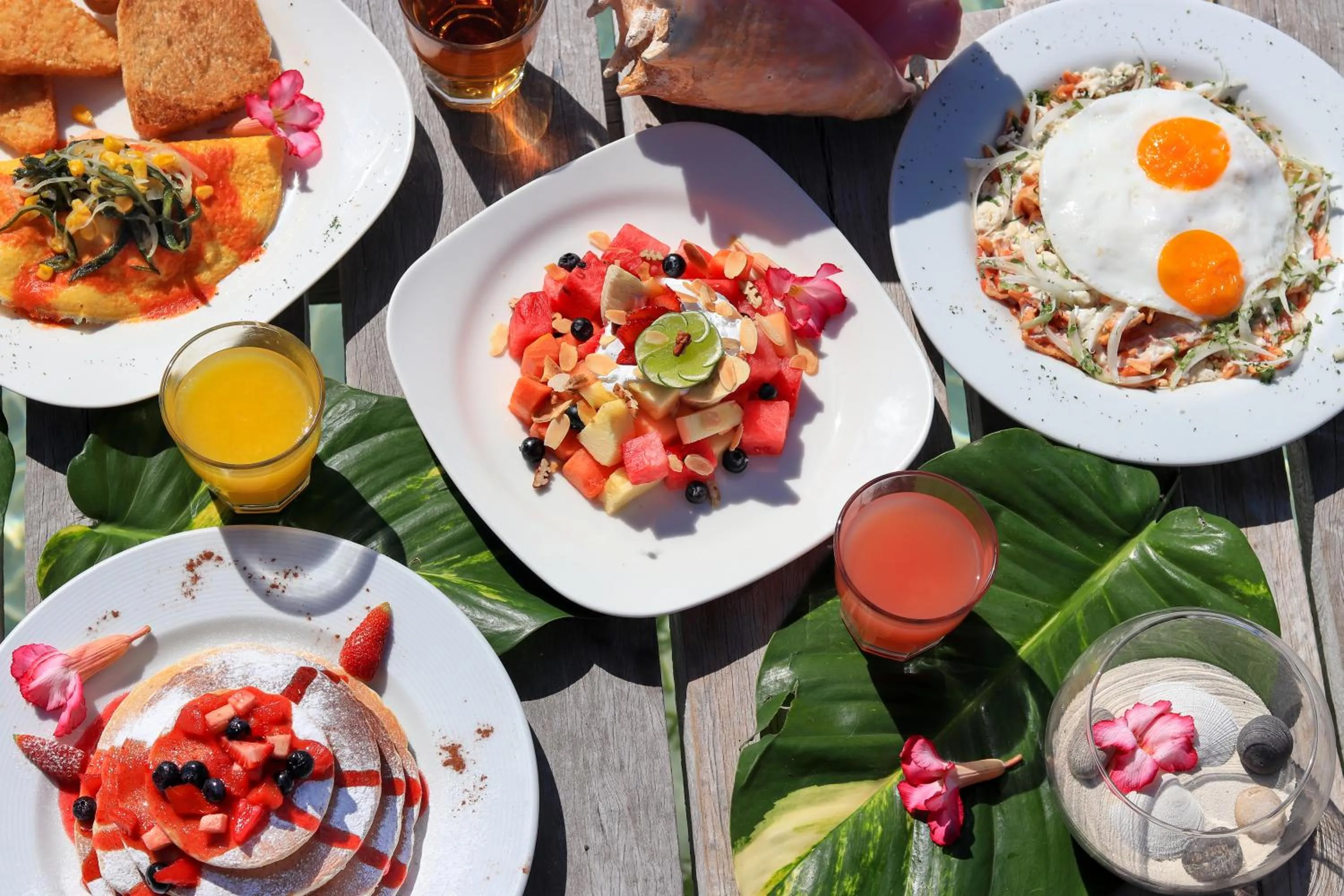 Restaurant/places to eat in Hotel Azul Maya