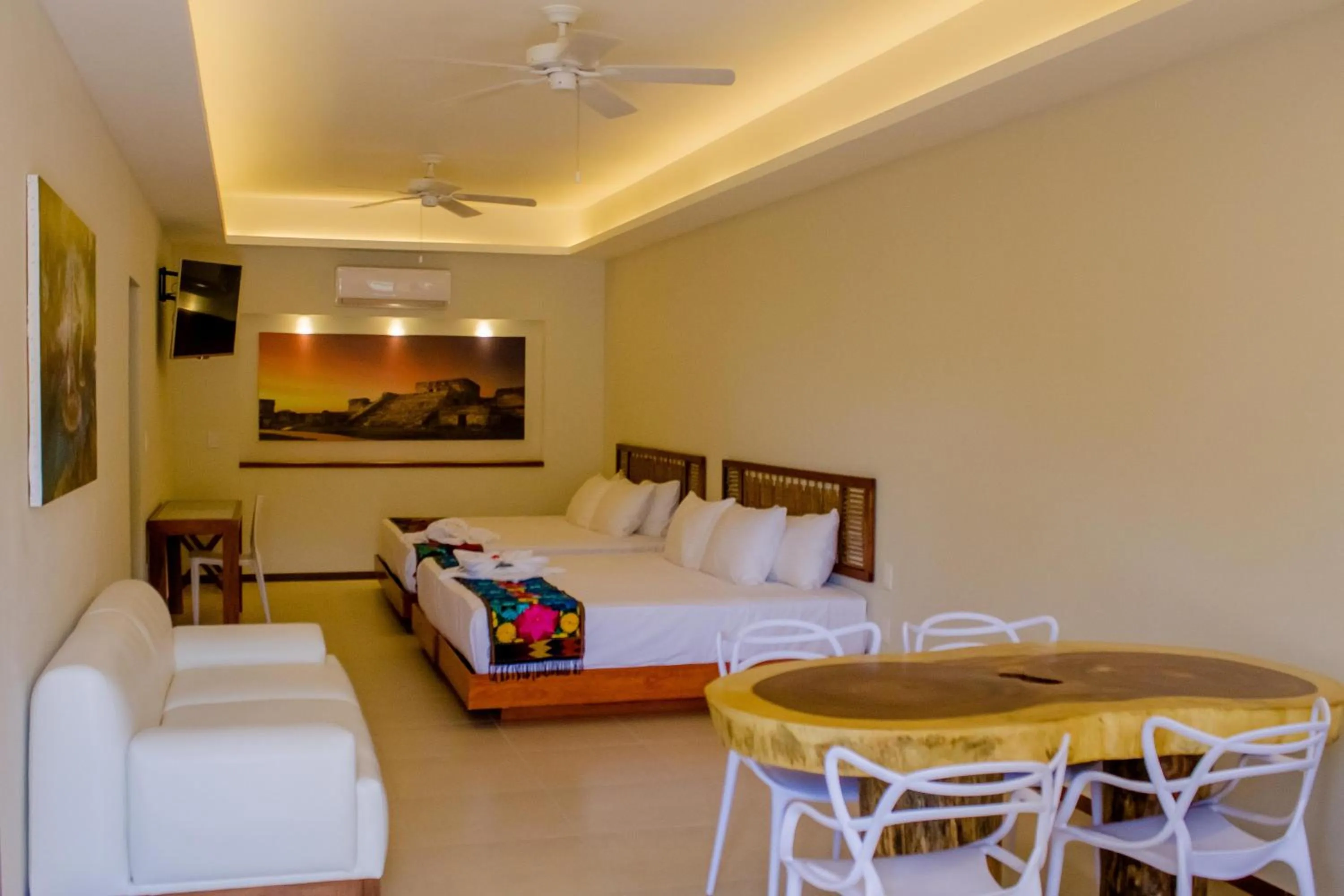 Bed in Hotel Azul Maya