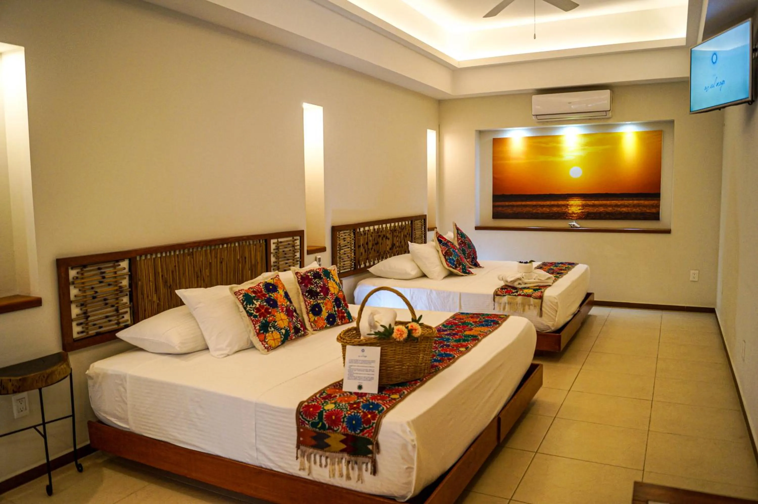 Bedroom, Bed in Hotel Azul Maya