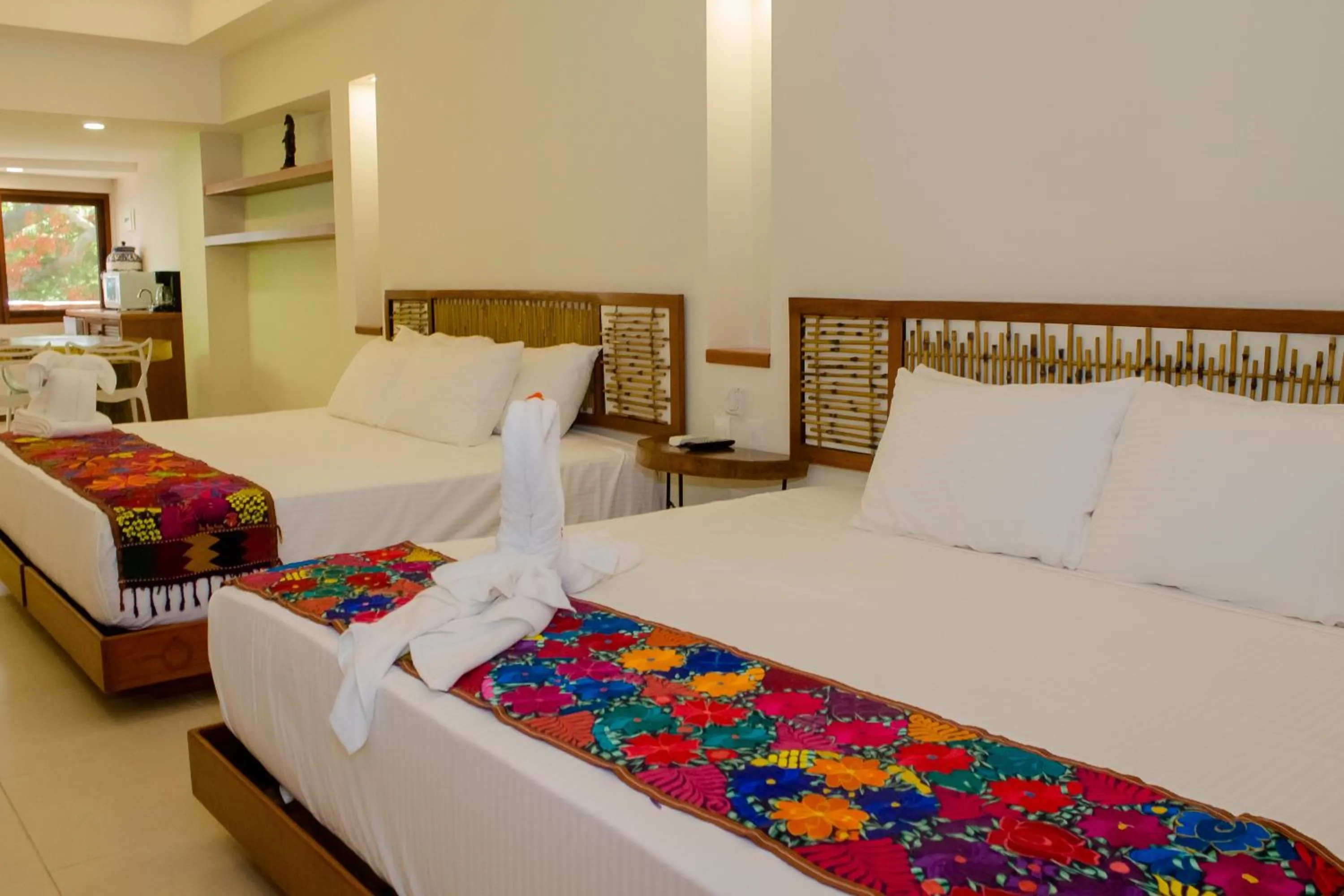 Bed in Hotel Azul Maya