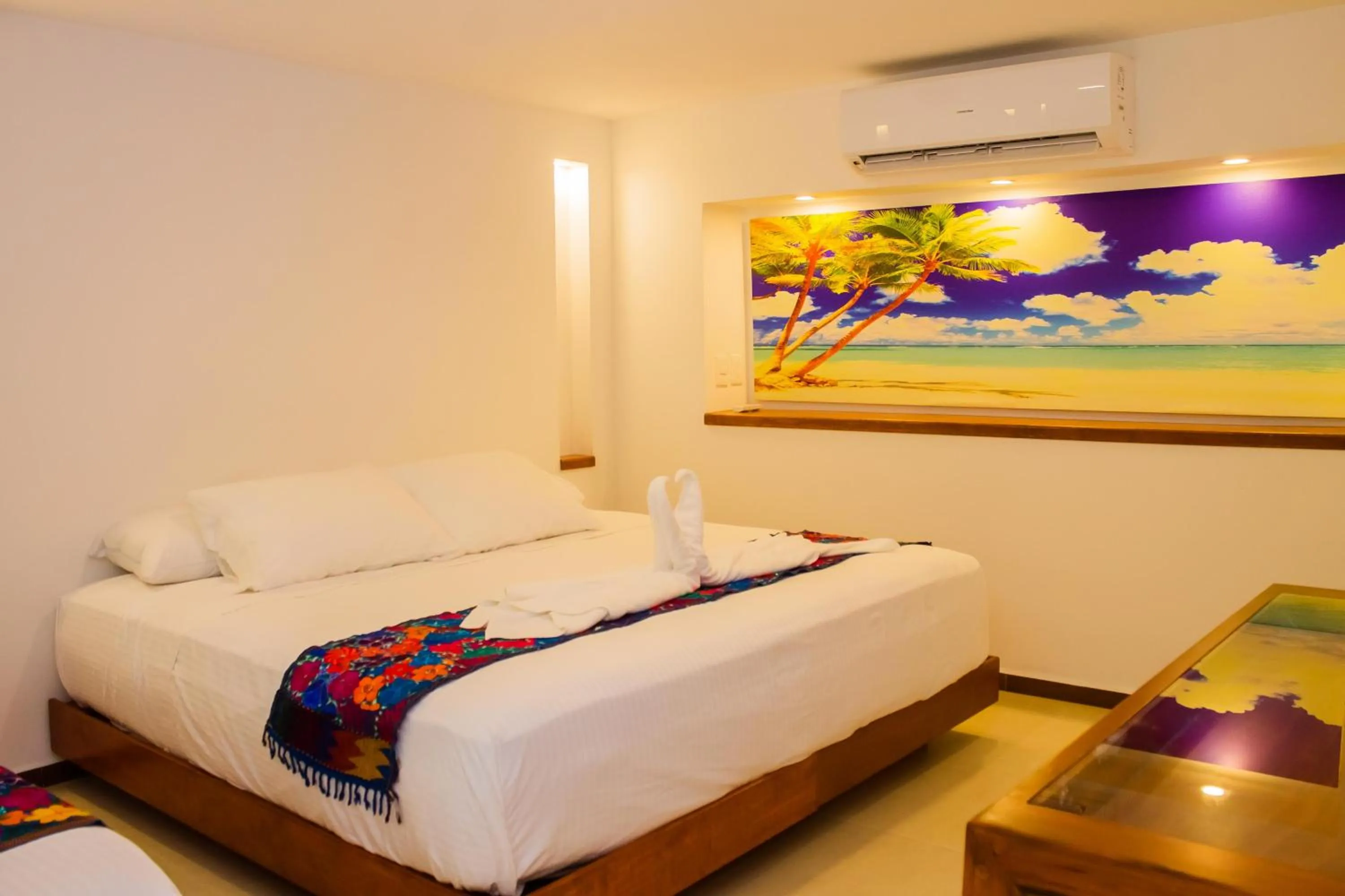 Bed in Hotel Azul Maya