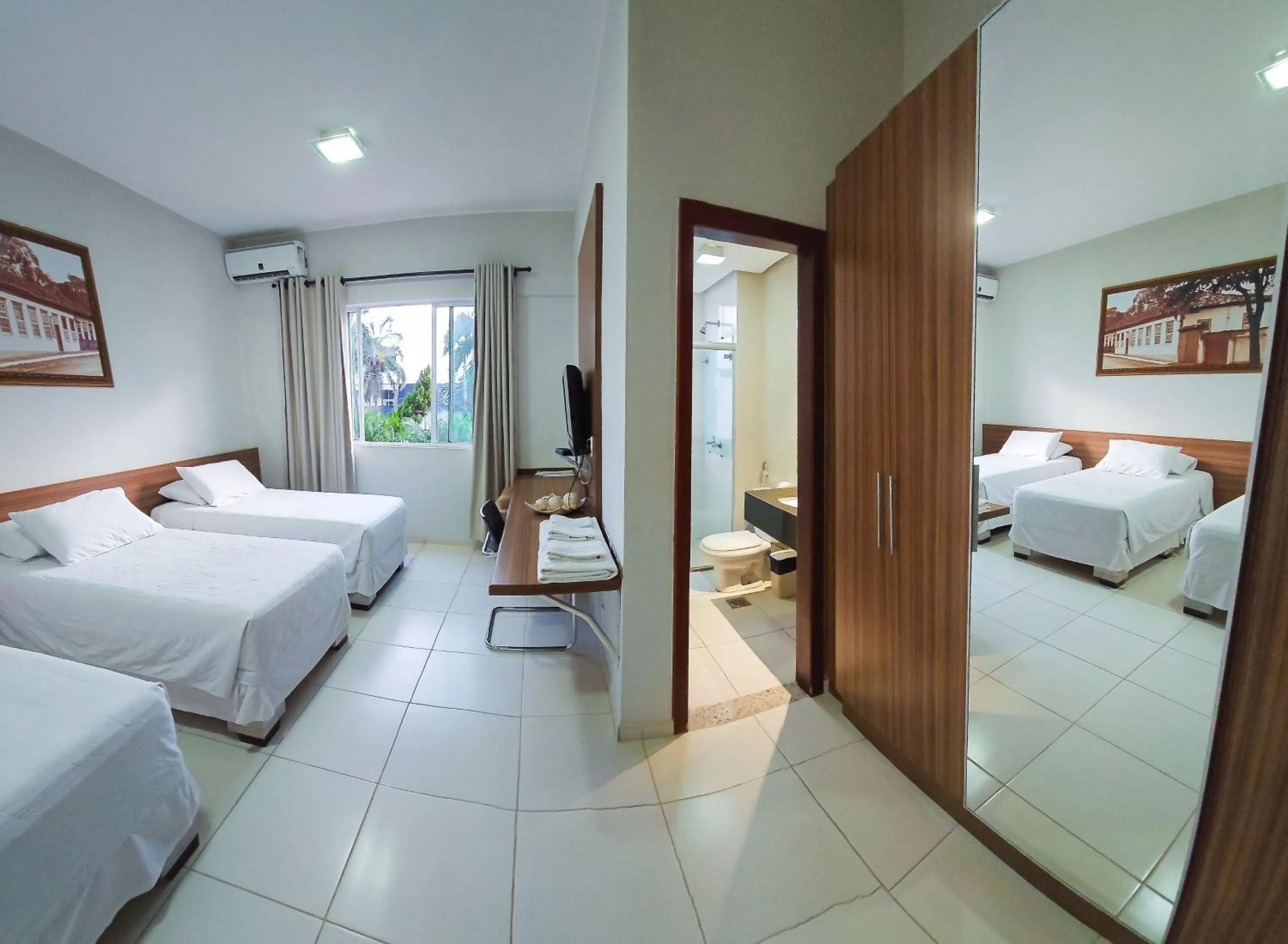 Bed in Paracatu Plaza Hotel