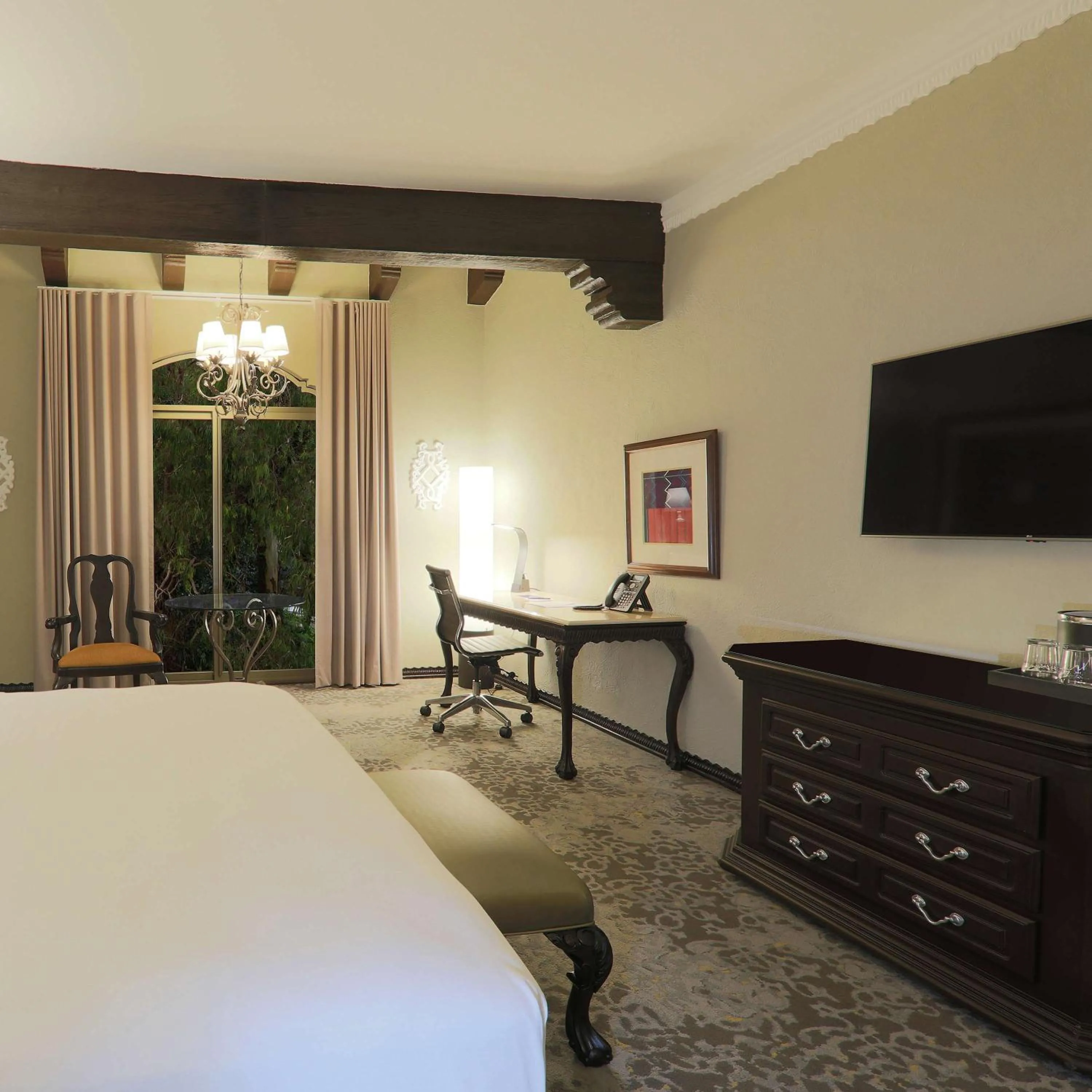 Bedroom, Bed in Hilton Guatemala City, Guatemala