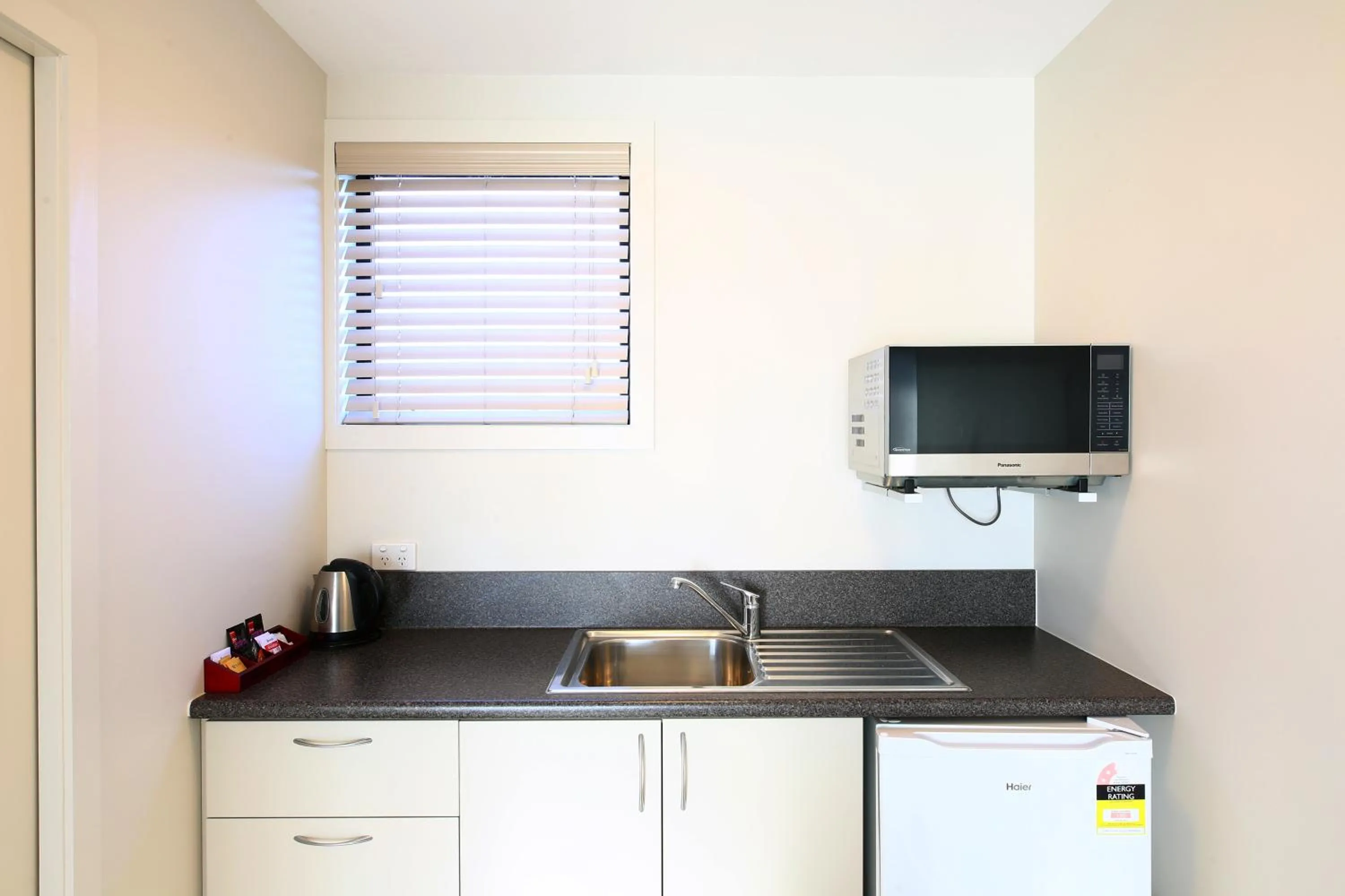Kitchen or kitchenette in Heritage Court Lodge Oamaru