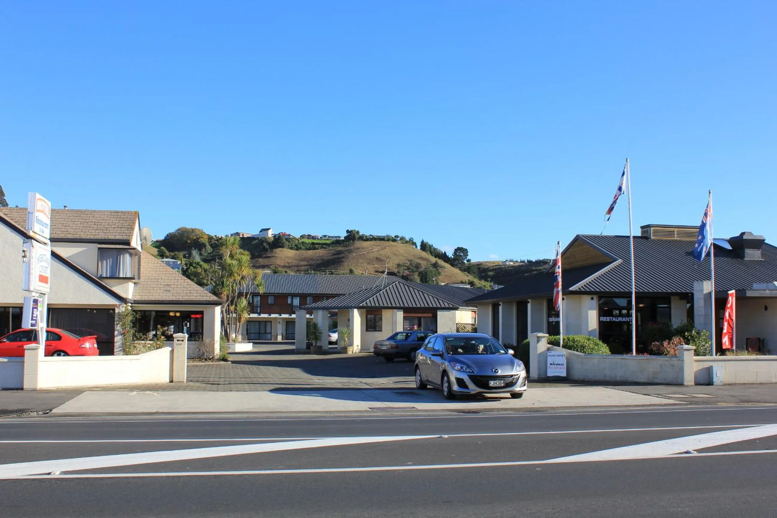 Facade/entrance in Heritage Court Lodge Oamaru