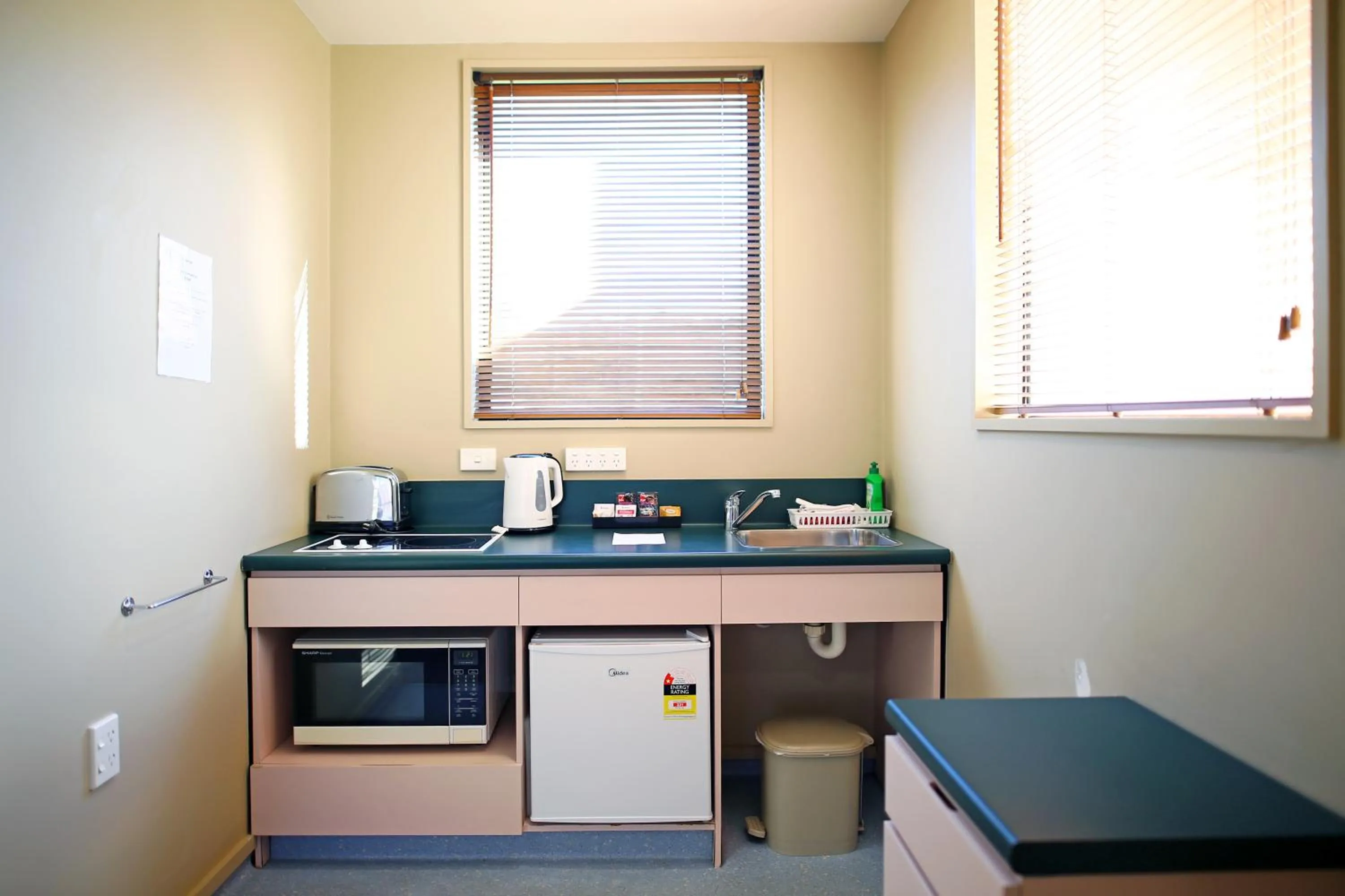 Kitchen or kitchenette in Heritage Court Lodge Oamaru