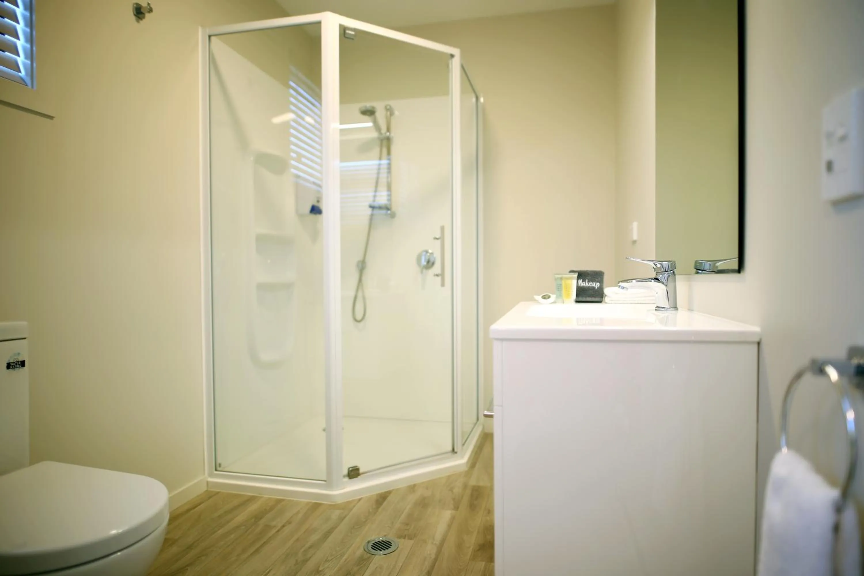 Bathroom in Heritage Court Lodge Oamaru