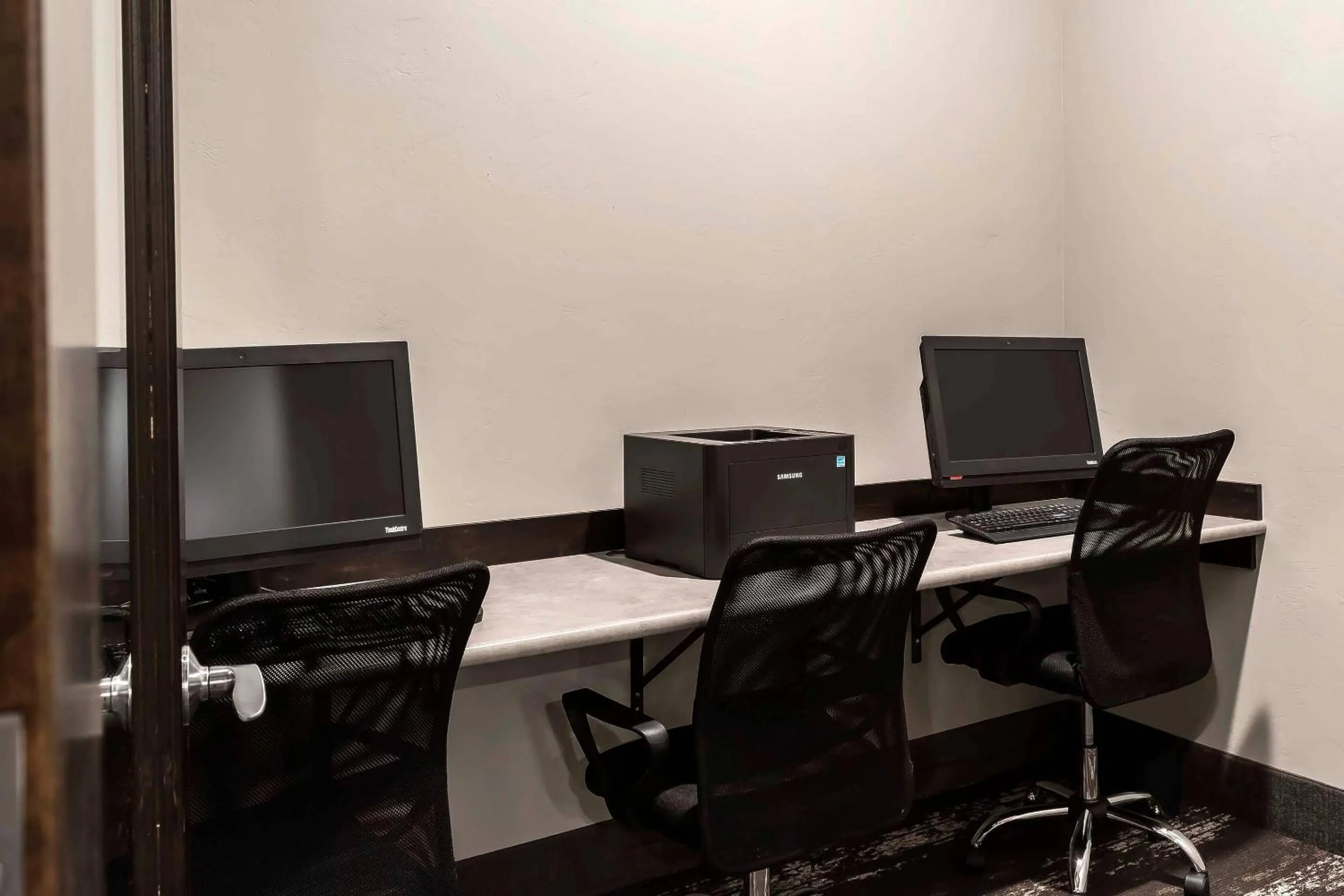 Business facilities in Copper King Convention Center, an Ascend Collection Hotel