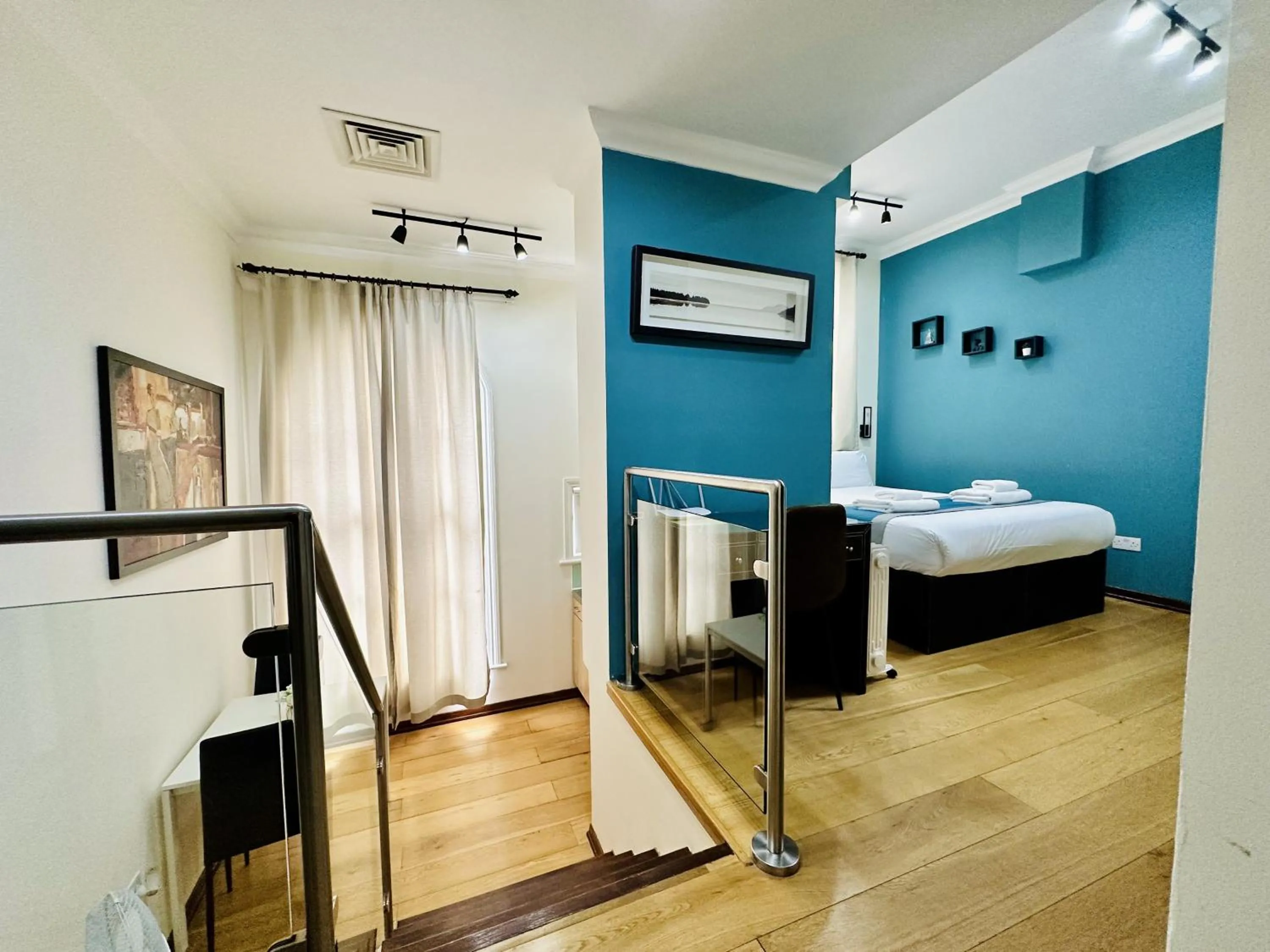 Photo of the whole room, Bed in The Royale Chulan Hyde Park Hotel