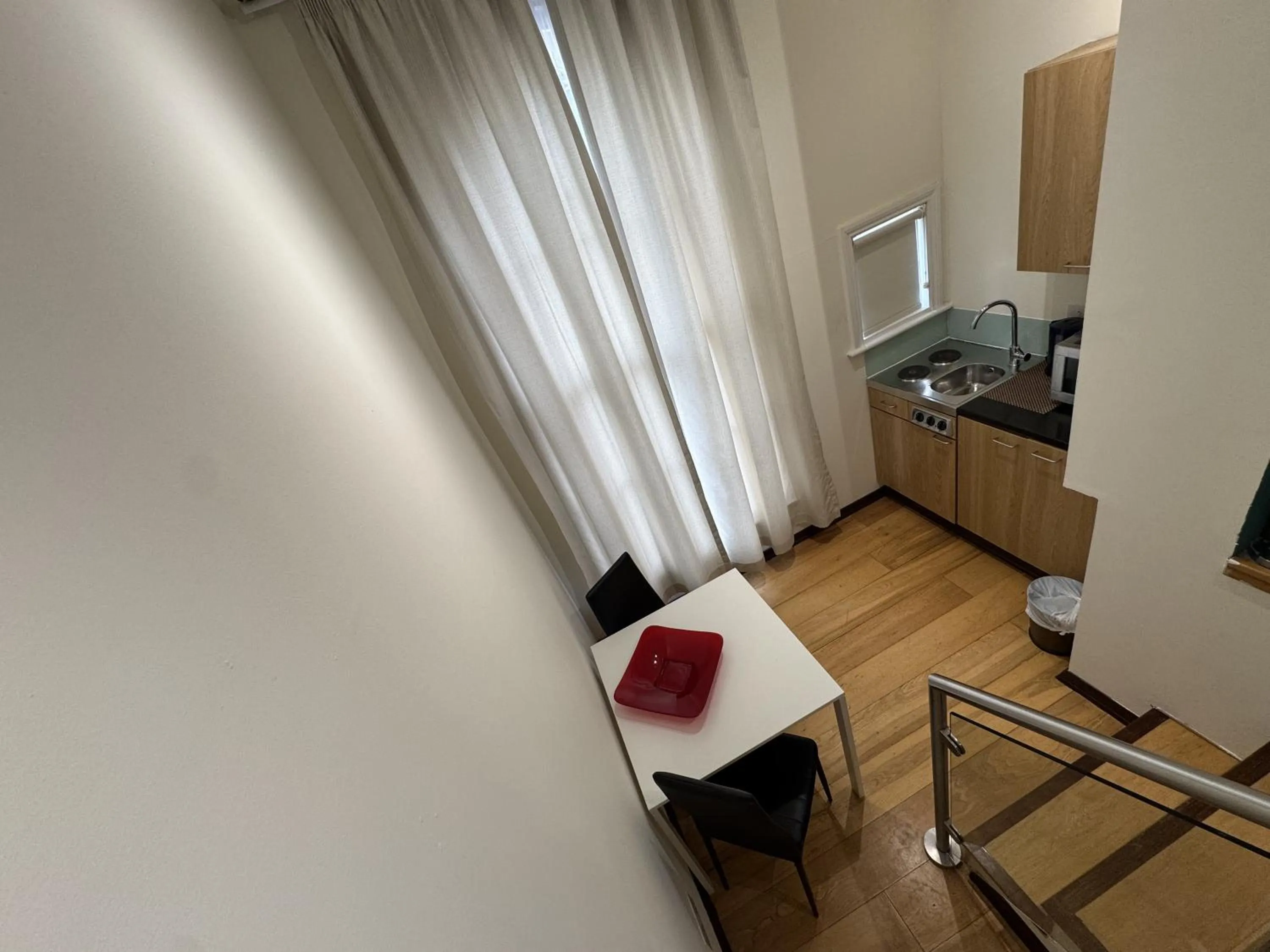 Kitchen or kitchenette in The Royale Chulan Hyde Park Hotel