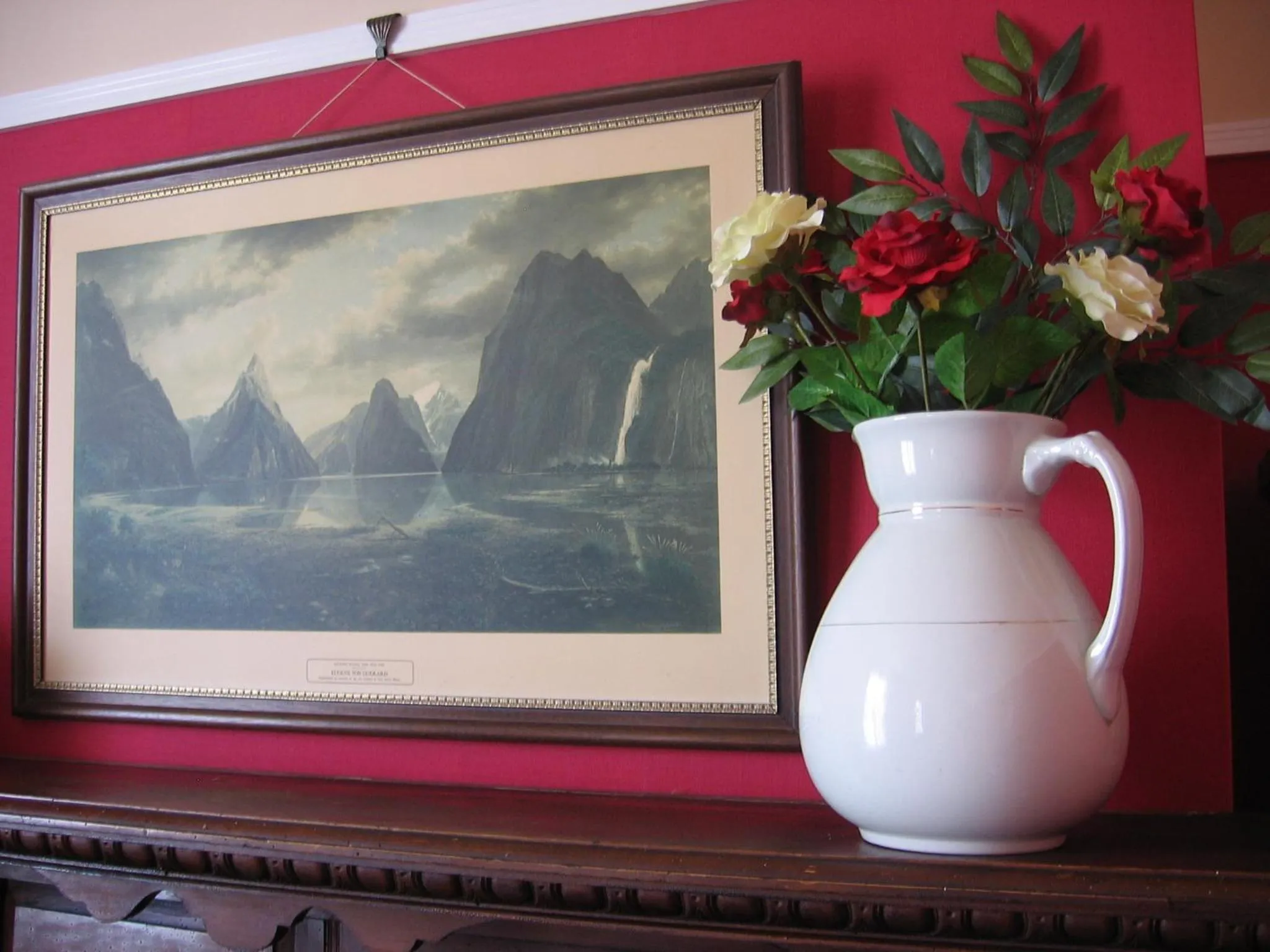 Decorative detail in Murrells Grand View House