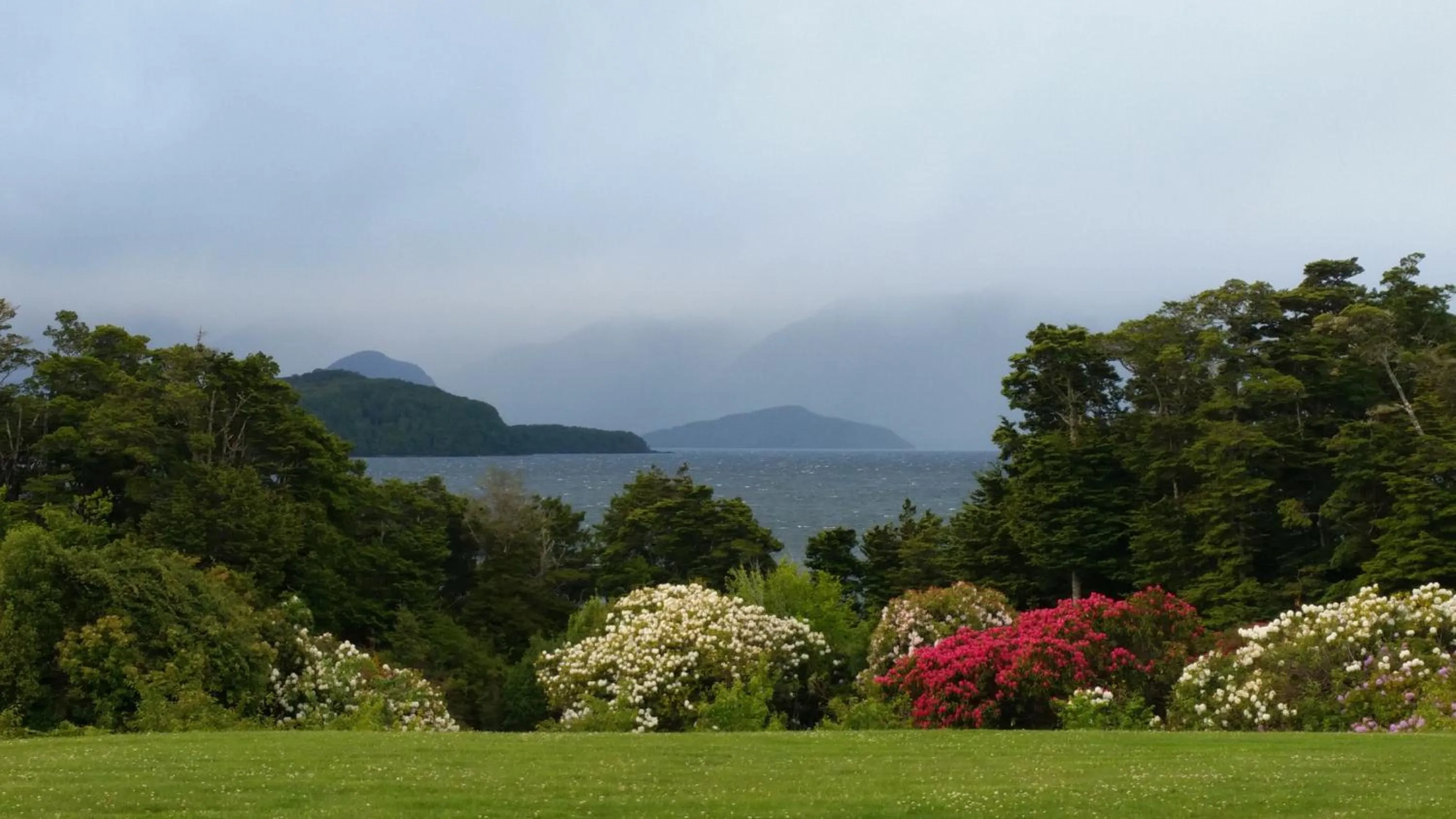 Spring in Murrells Grand View House