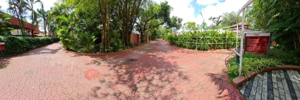 Garden in SAJ Earth Resort & Convention Center , Kochi