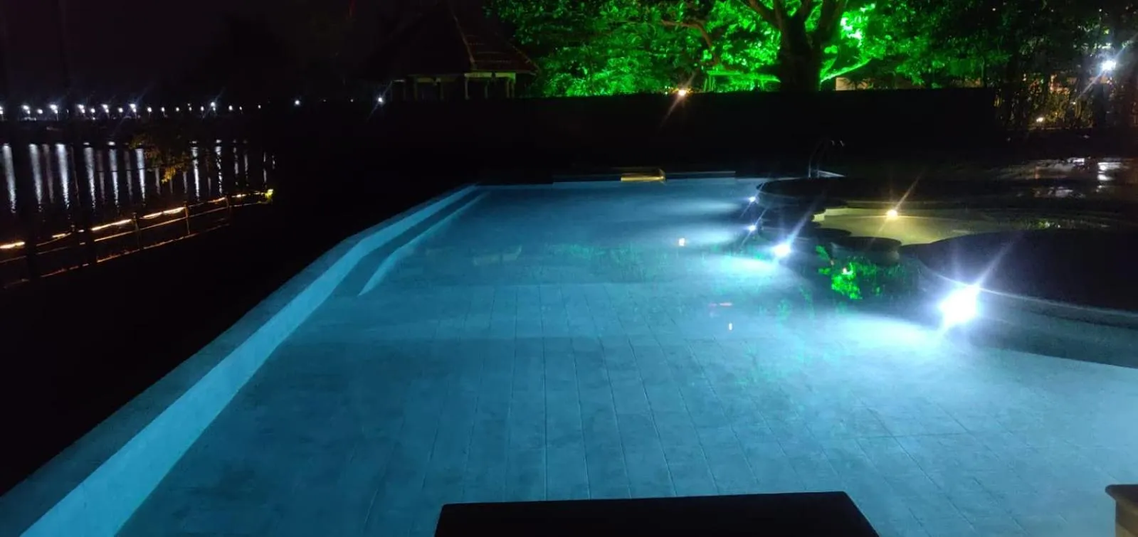 Swimming pool in The River Retreat Heritage Ayurvedic Resort