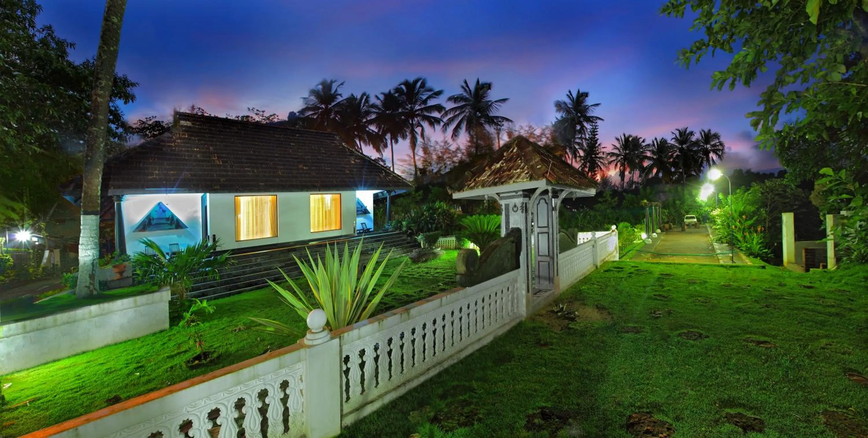 Decorative detail in The River Retreat Heritage Ayurvedic Resort