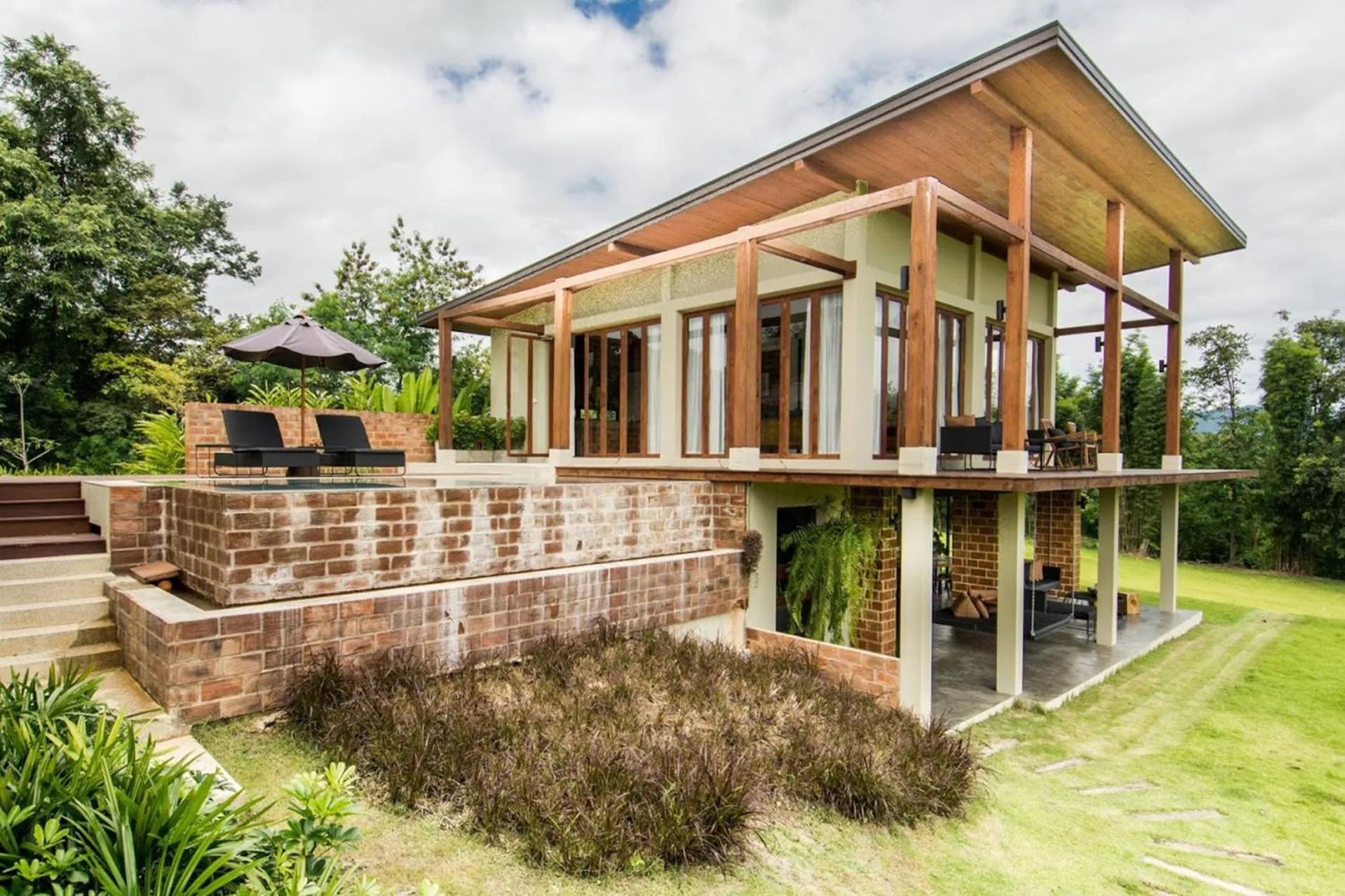 Pool view in Puripai Villa Wellness & Retreat