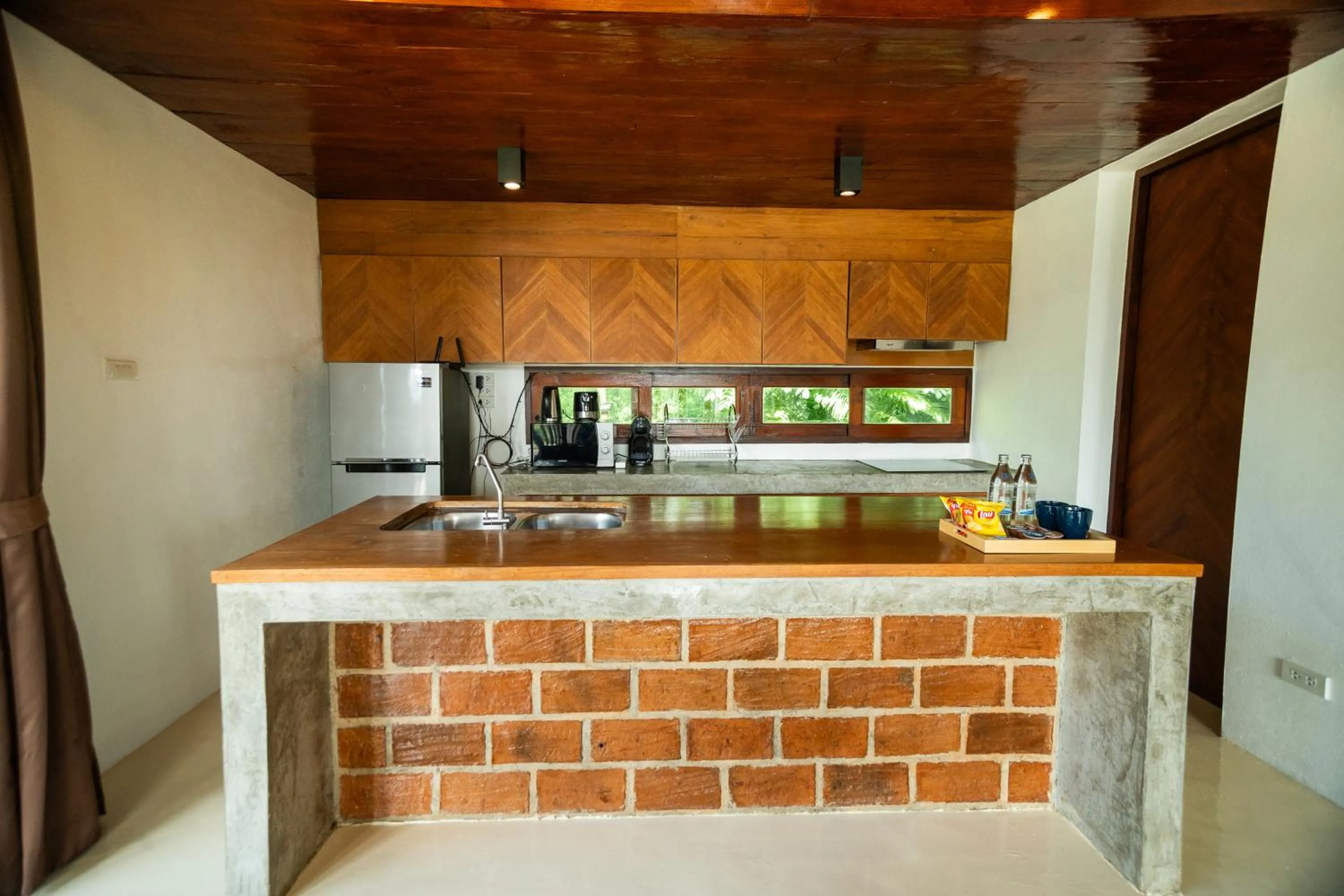 minibar in Puripai Villa Wellness & Retreat