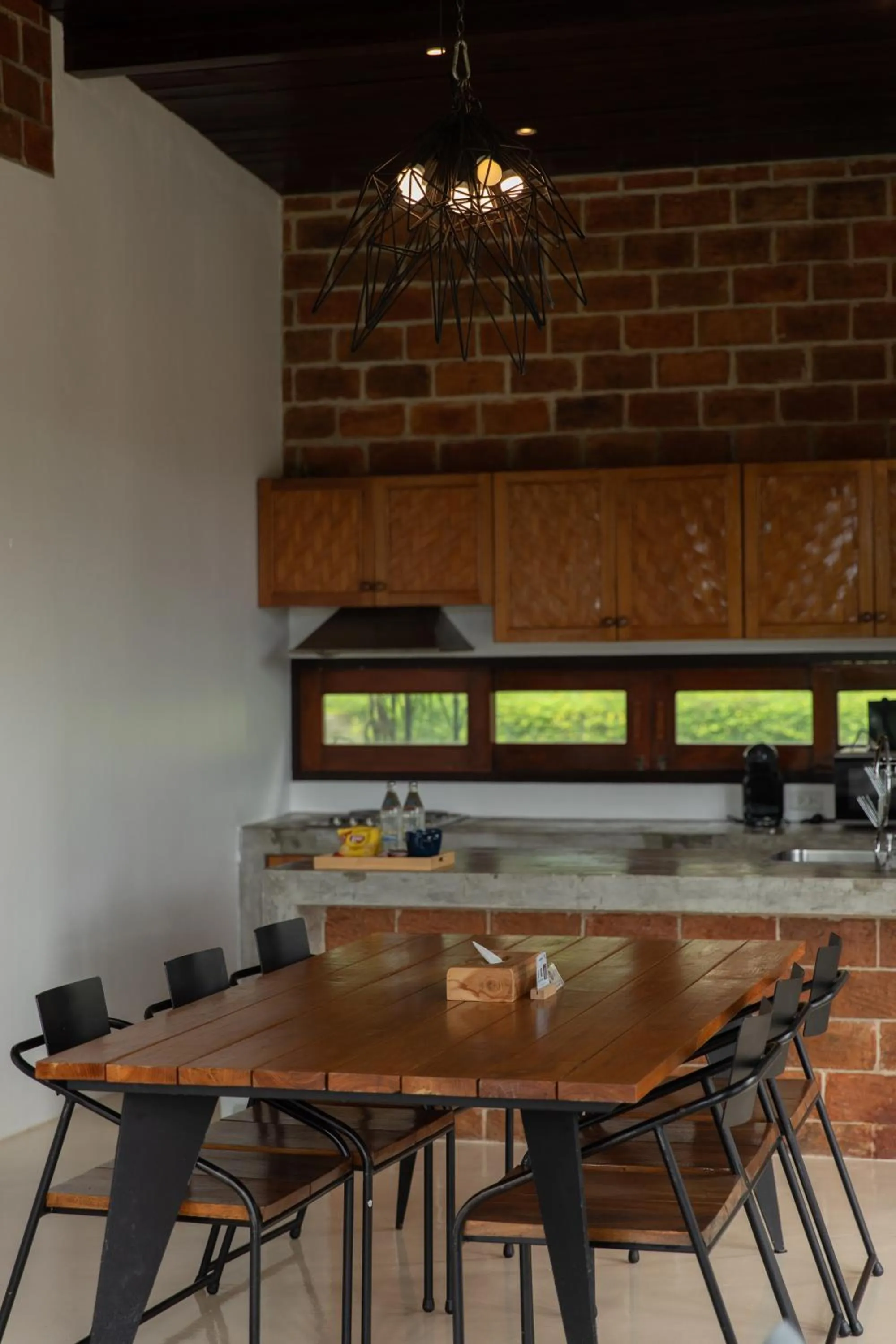 Dining area in Puripai Villa Wellness & Retreat