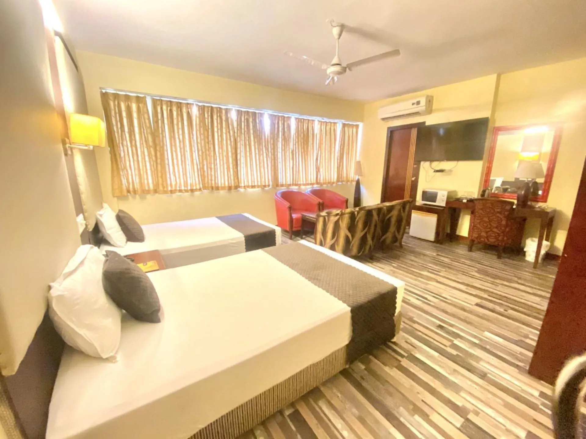 Bed in Astoria Hotel